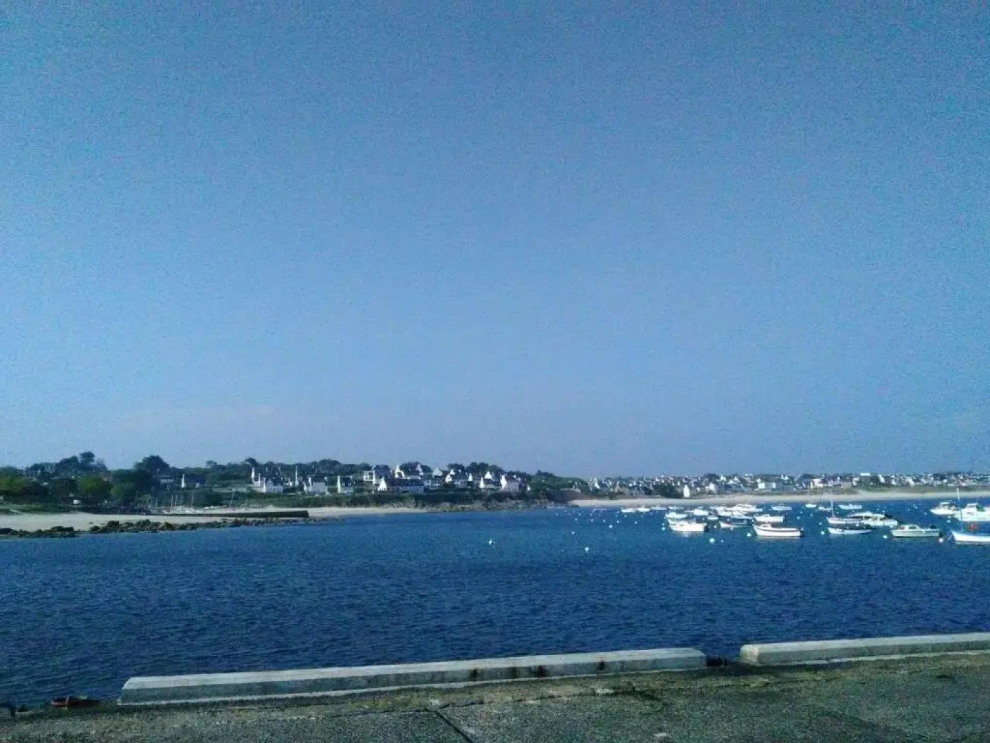 Maison Entre Terre Et Mer