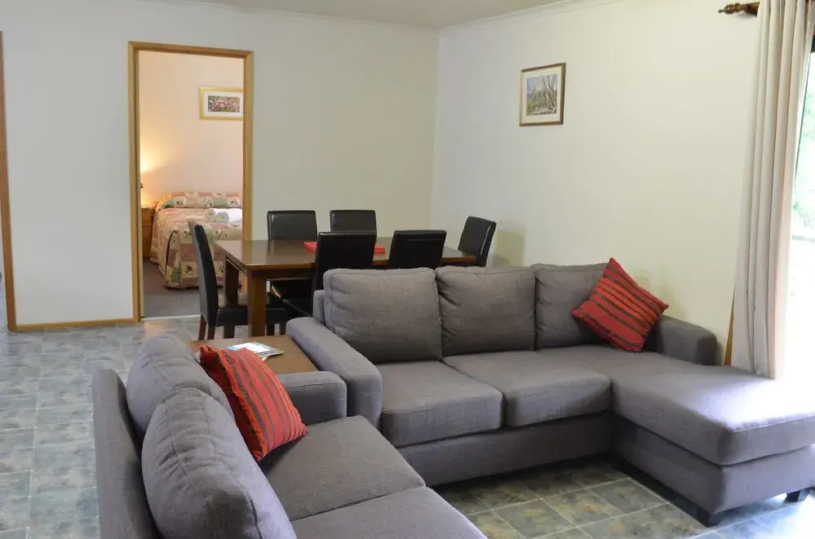 Porepunkah Pines Holiday Park