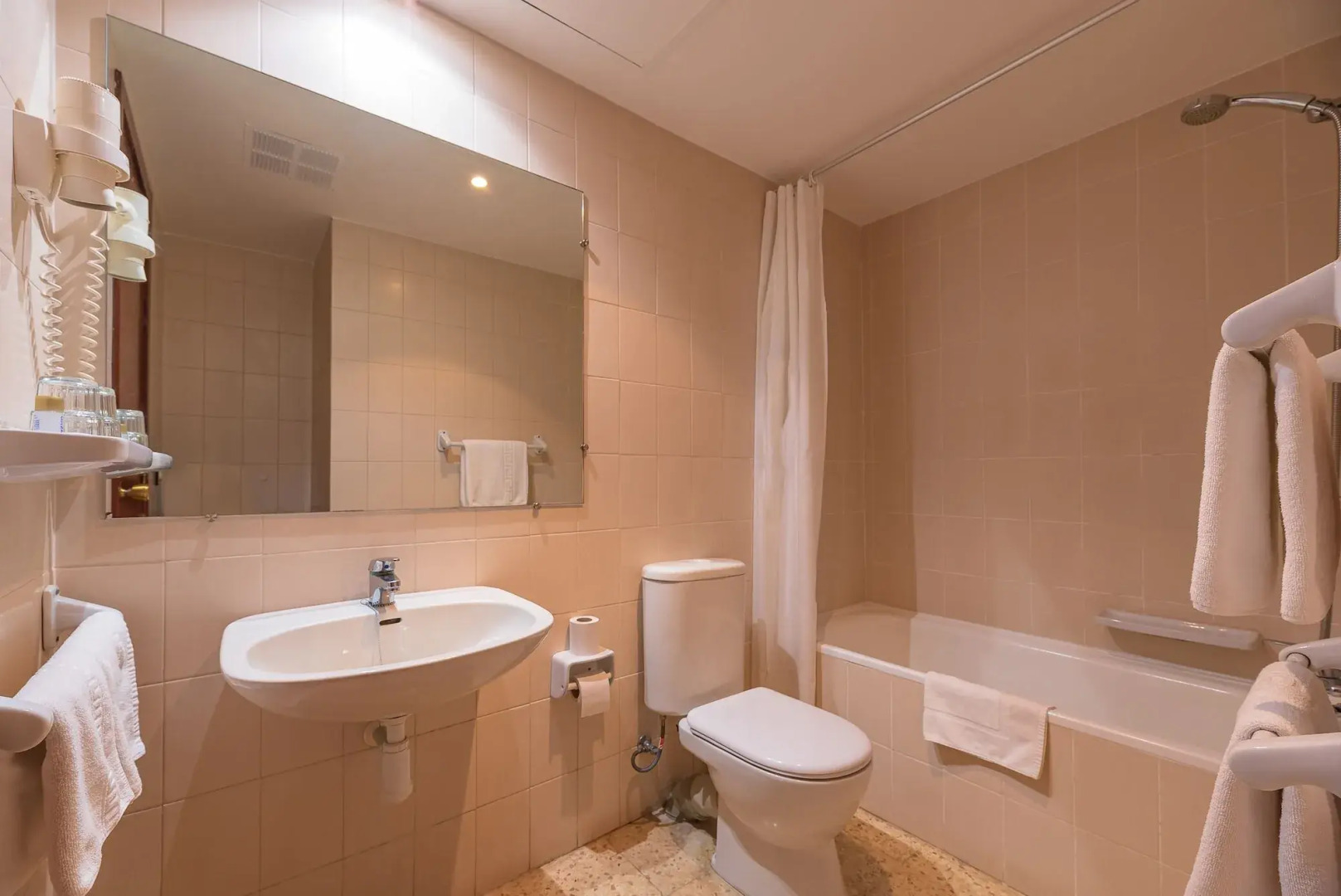 Xon's Platja Hotel Apartments