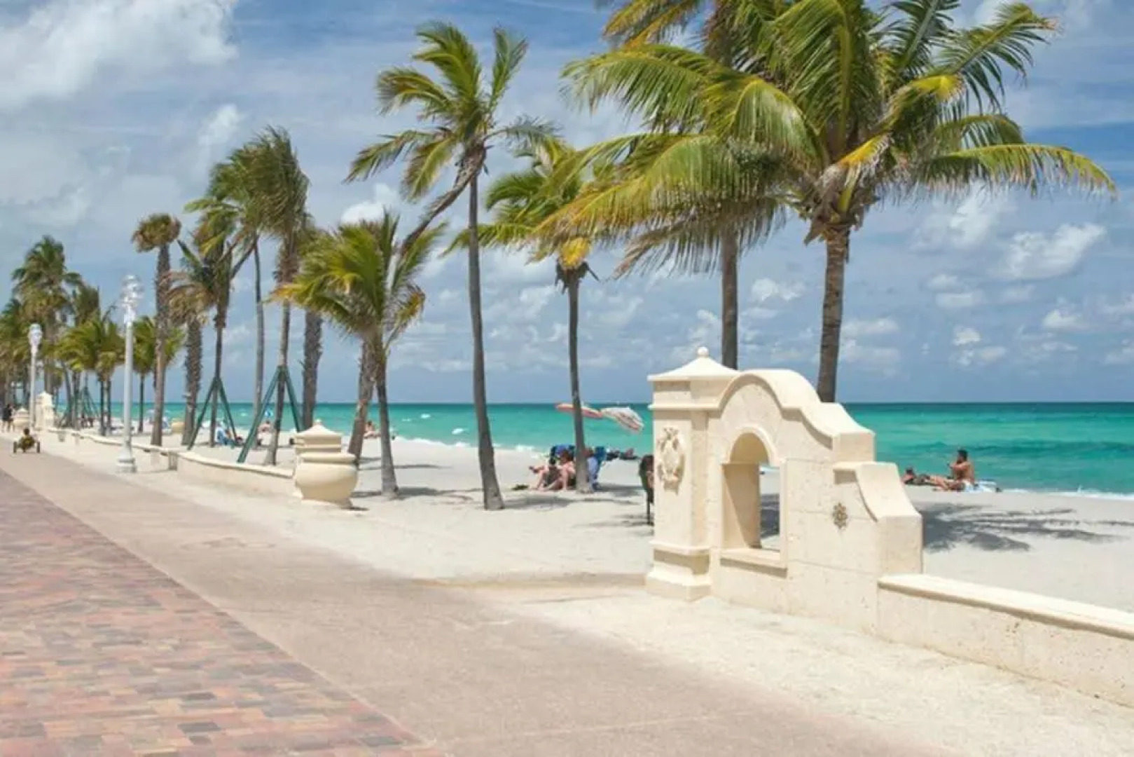 Lakeside Vacation Home