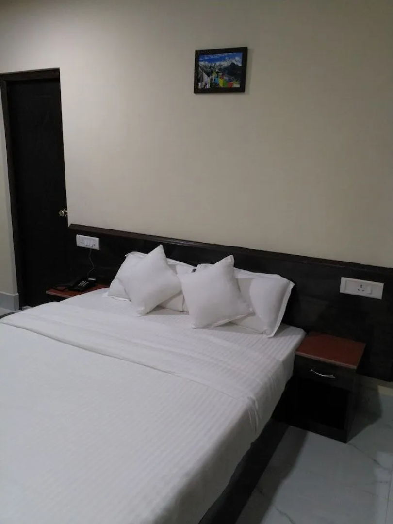 Tropical Suites