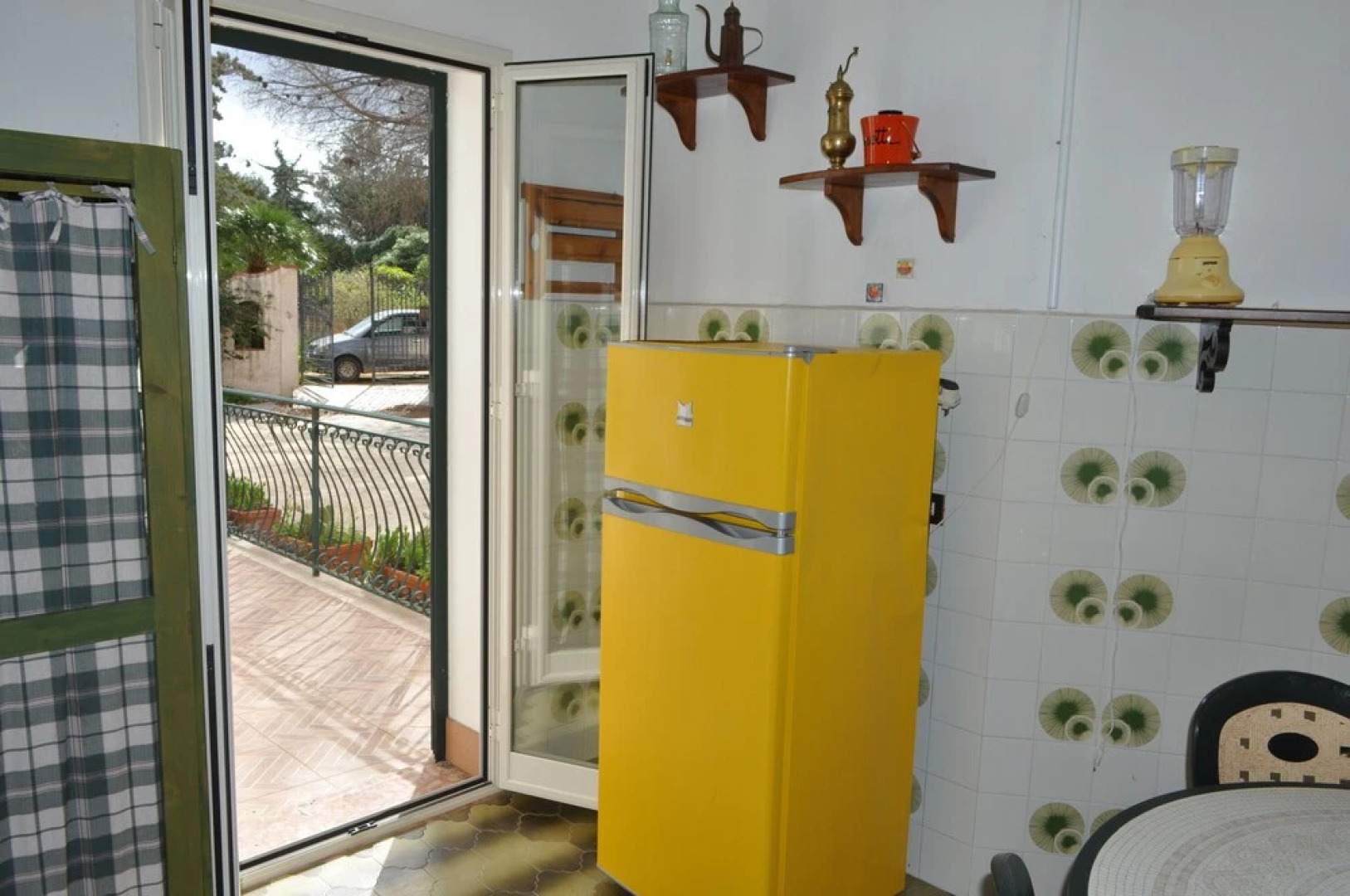 Casa Aisha con ampio giardino sul mare