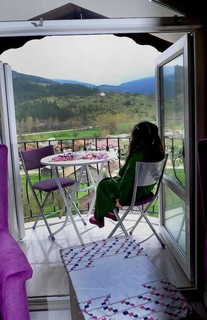 Sarimese Hotel