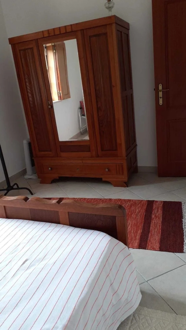 Assafarge-2bedroom-1bathroom-garden