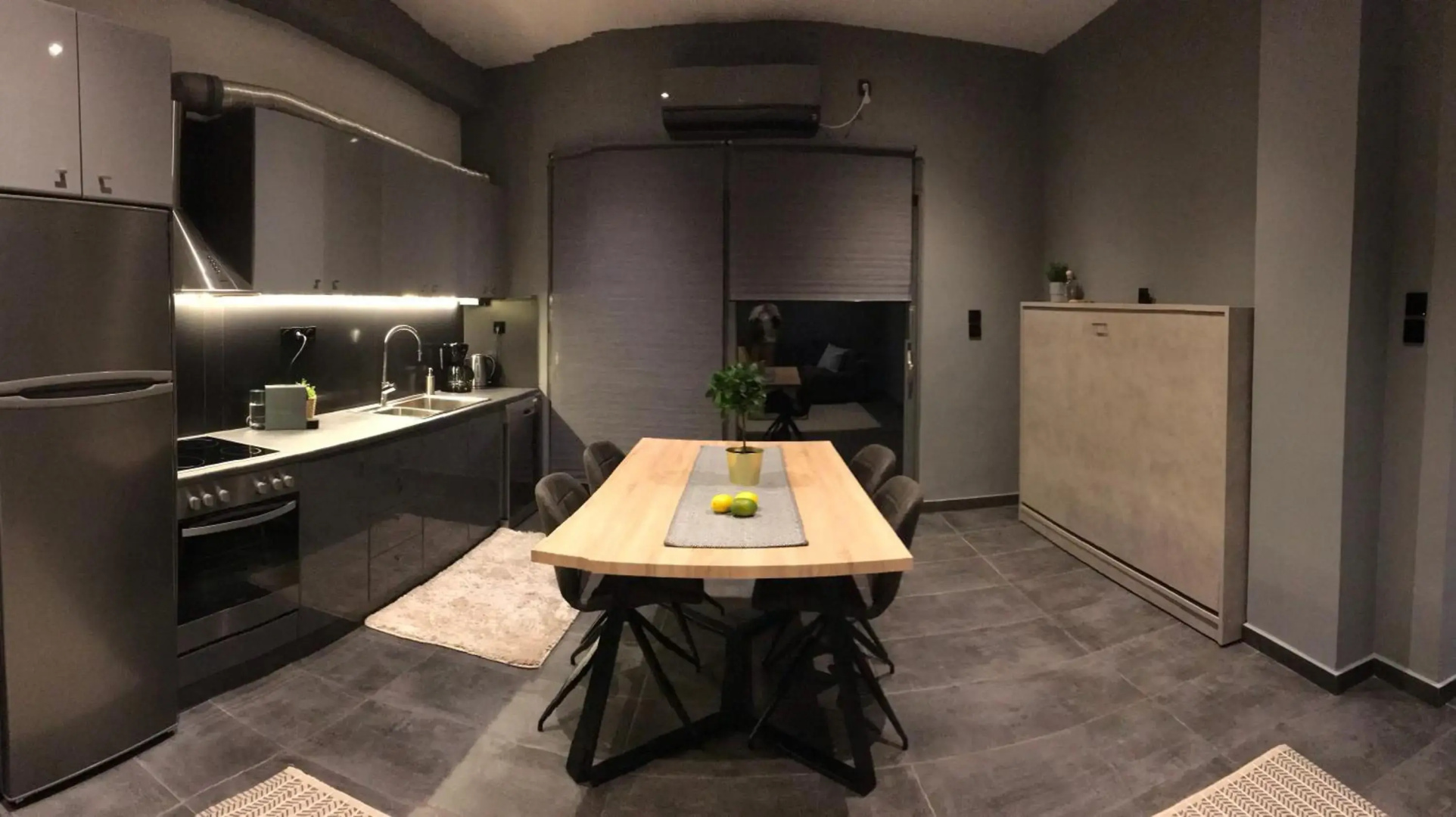 L apartment
