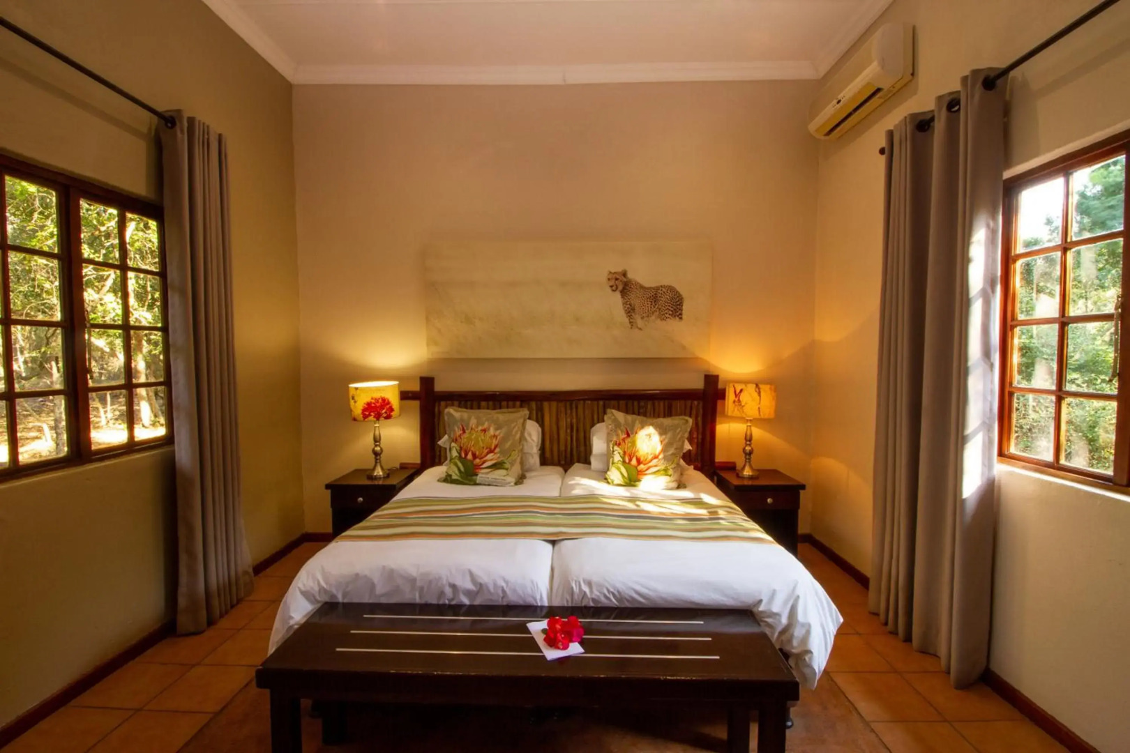 Emdoneni Lodge