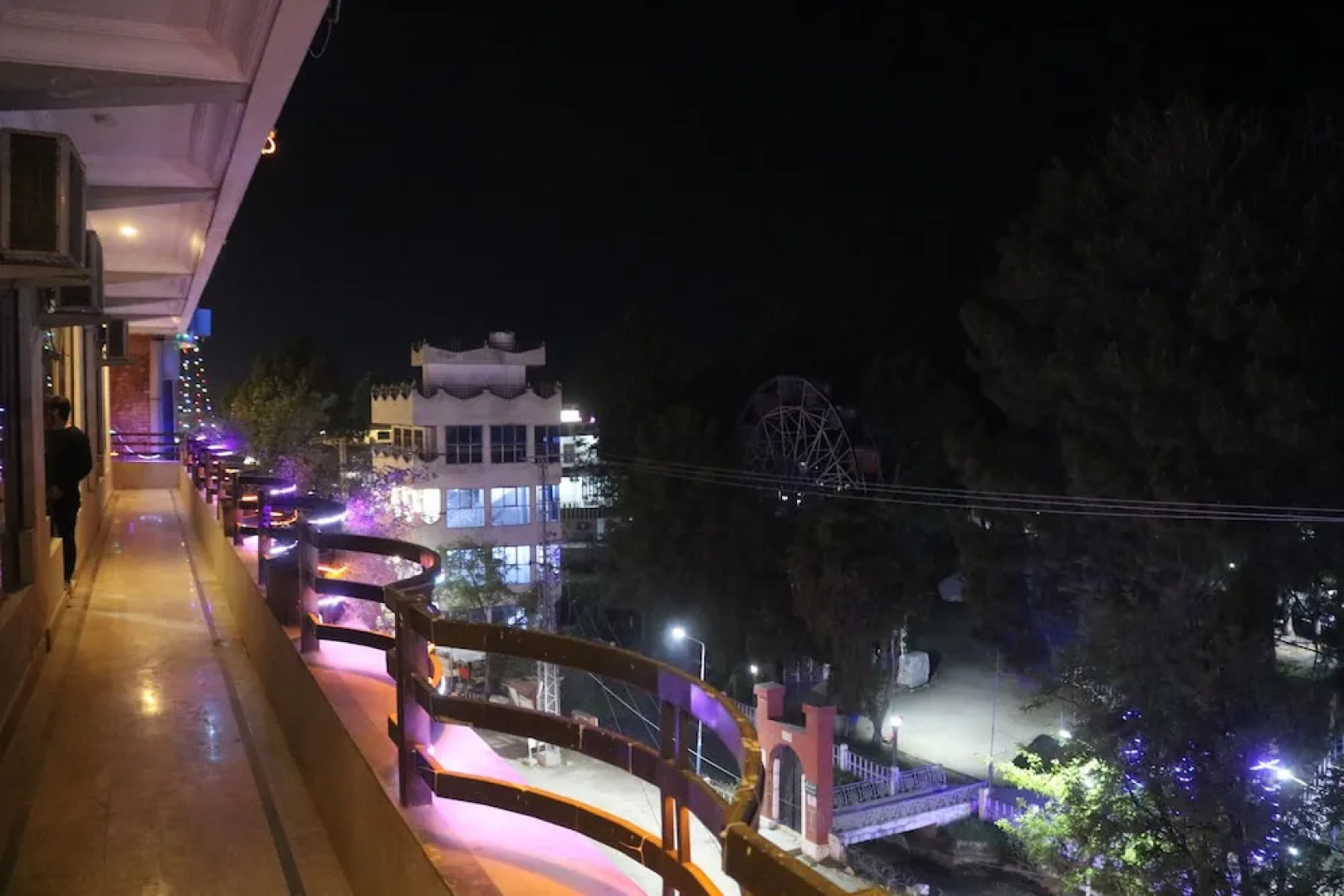 Almas Hotel Swat