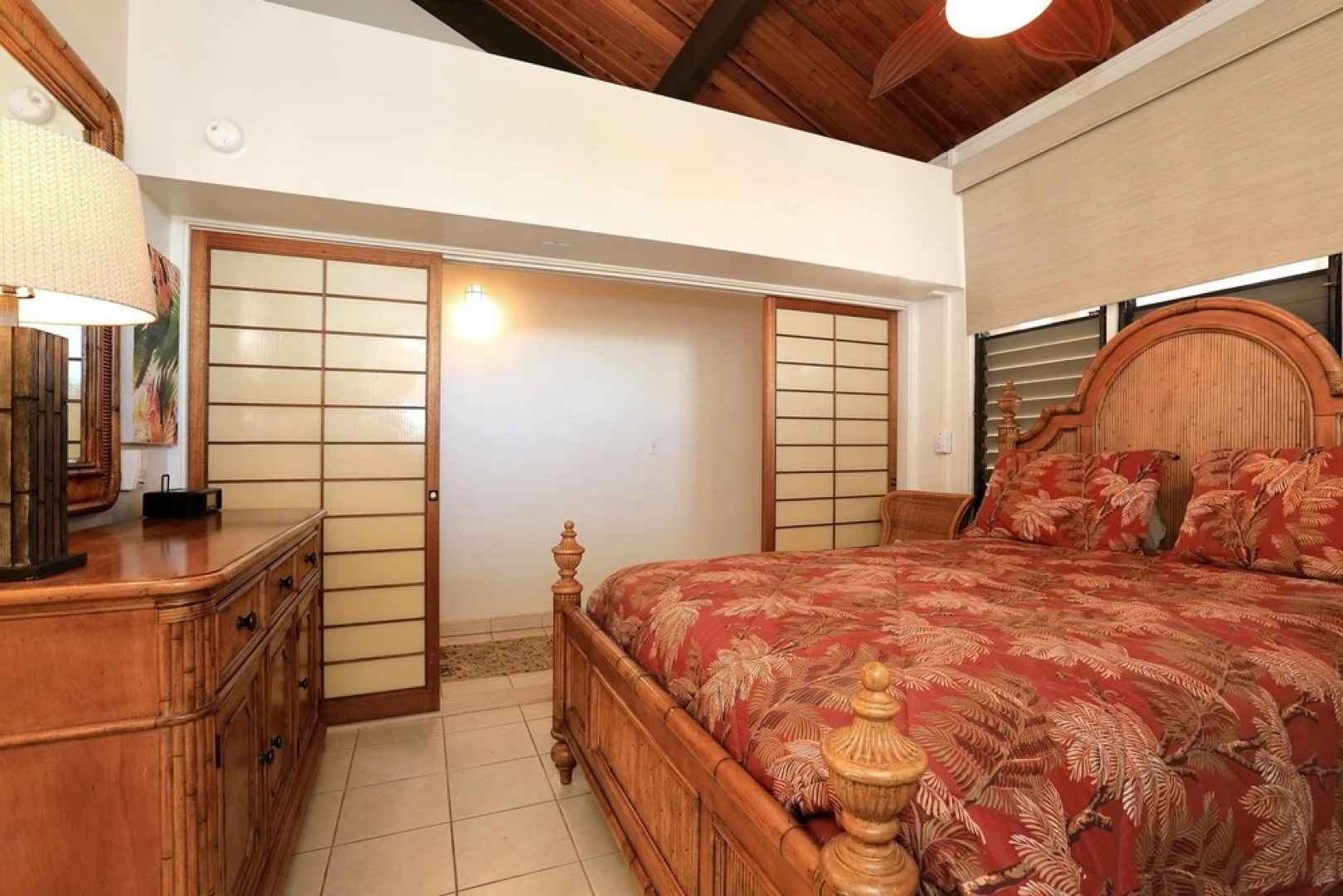 Hale Mahina #b-405 by Ali'i Resorts