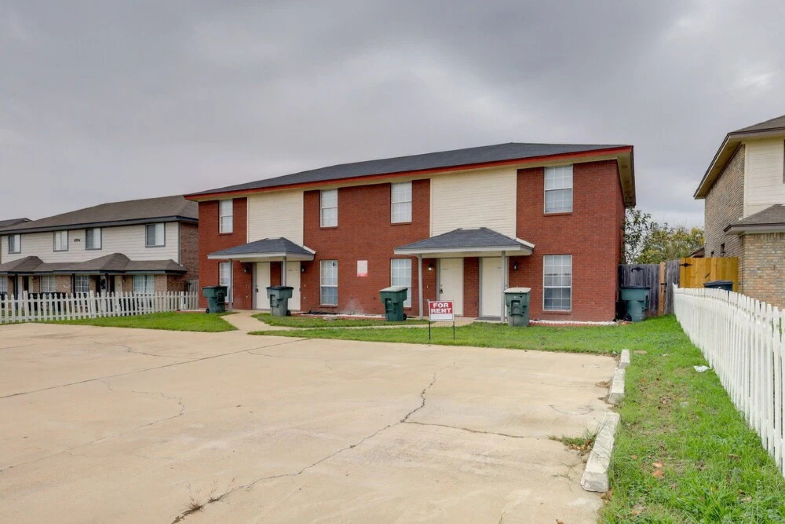 5 Mi to Fort Hood Shopping: Quiet Killeen Townhome