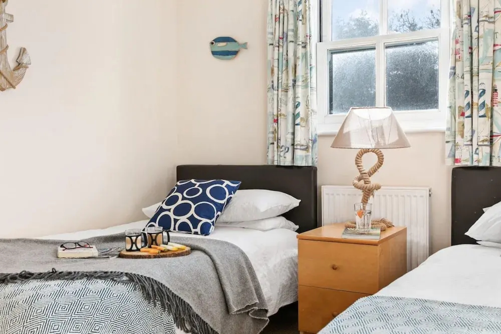 Pippin Cottage - Character Cottage With the Spirit of the sea