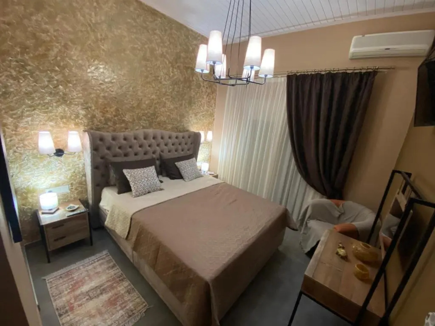 The 50/50 Luxury Apartments