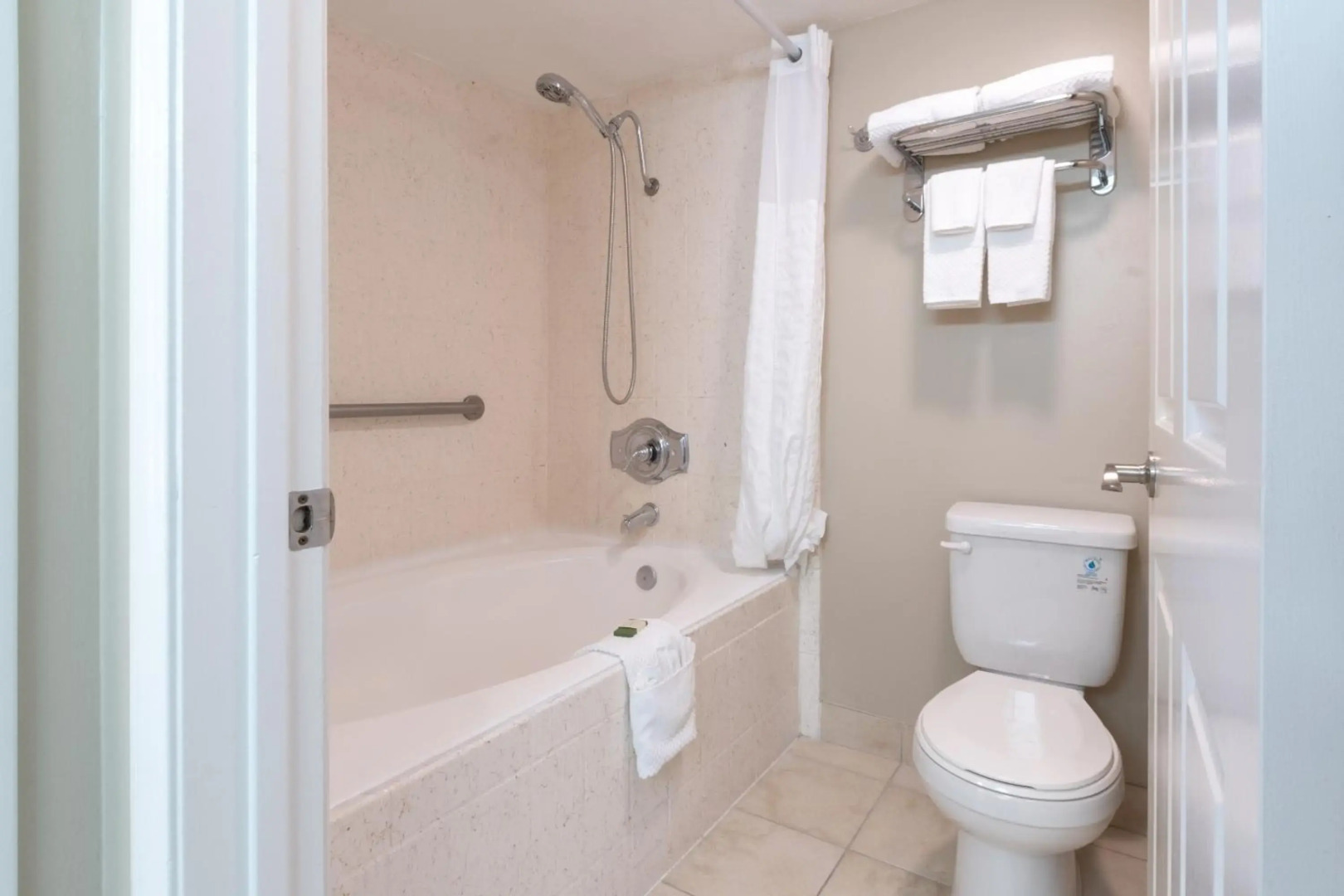 Capistrano Surfside Inn