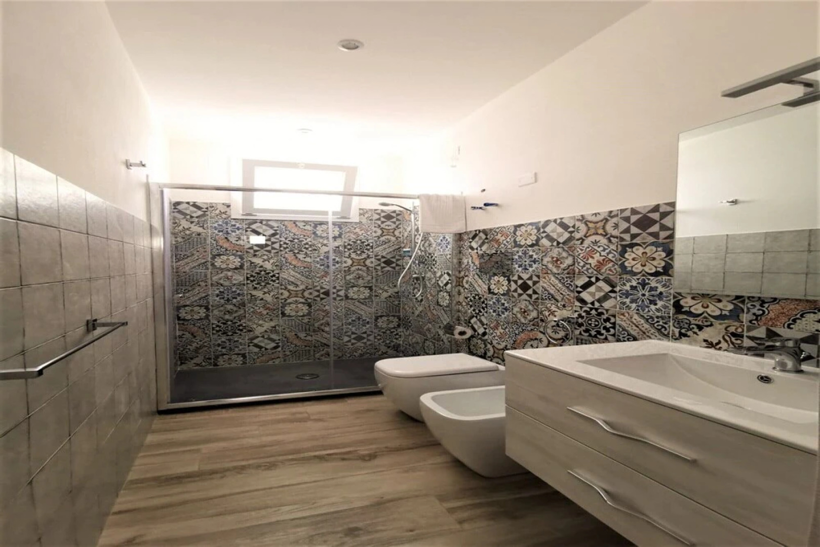 Perla Apartment On Sea Shore