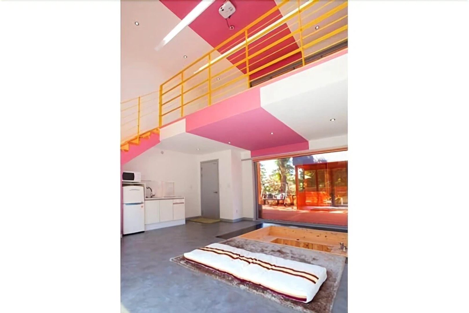 Uljin 207 Mile Pension