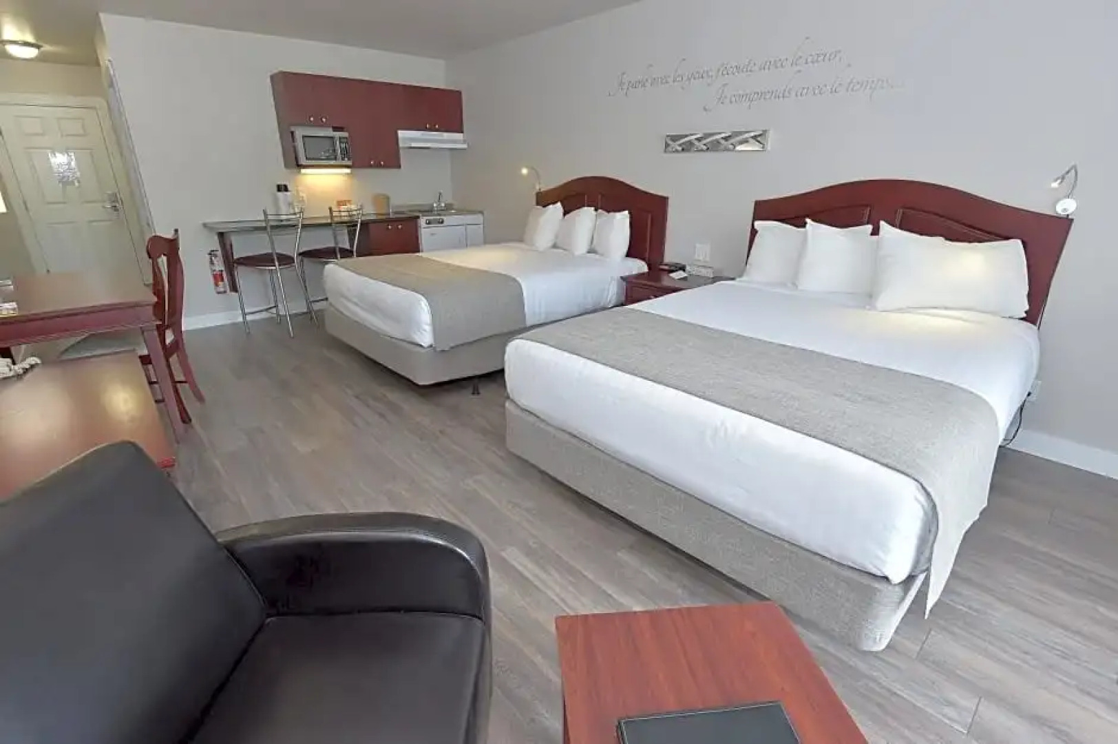 Pavillon Le Petit Manoir Du Casino