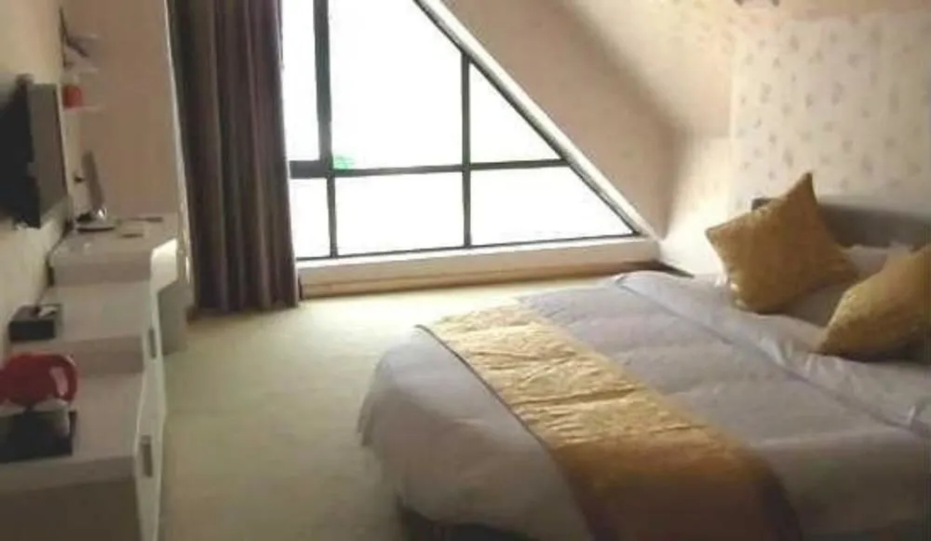 Lu'an Geruitai Business Hotel