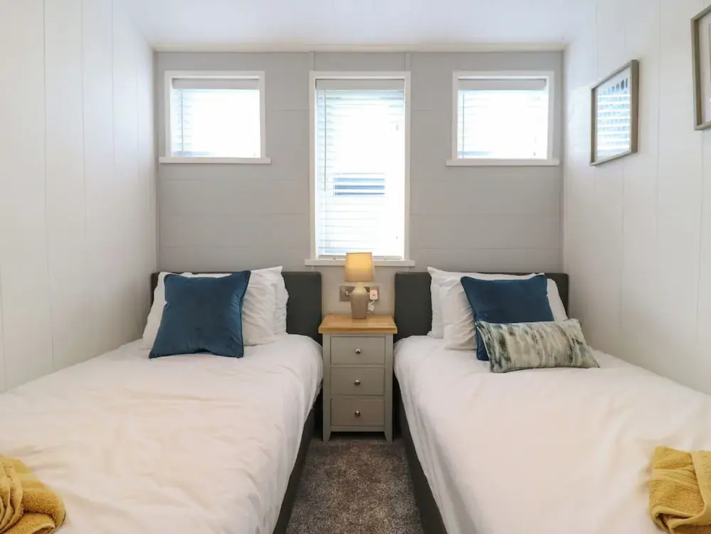 Number 43 The Poplars