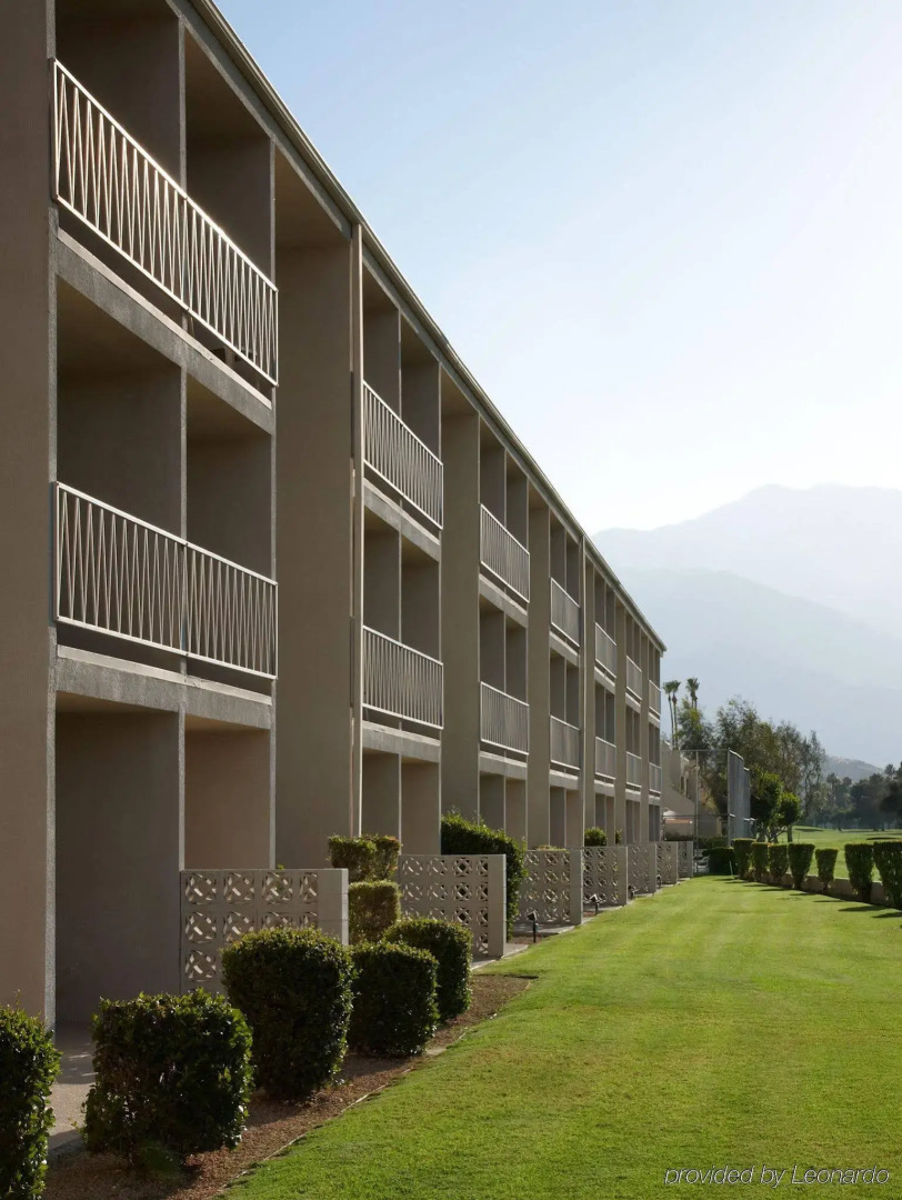 WorldMark Palm Springs - Plaza Resort and Spa