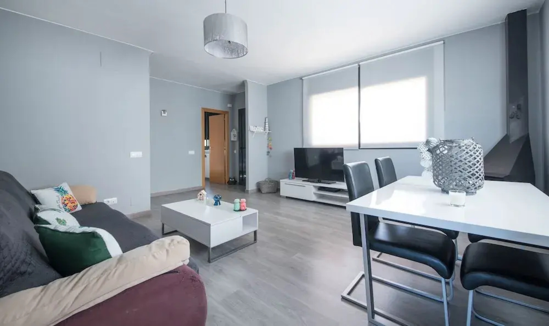 R75 Julius house with pool