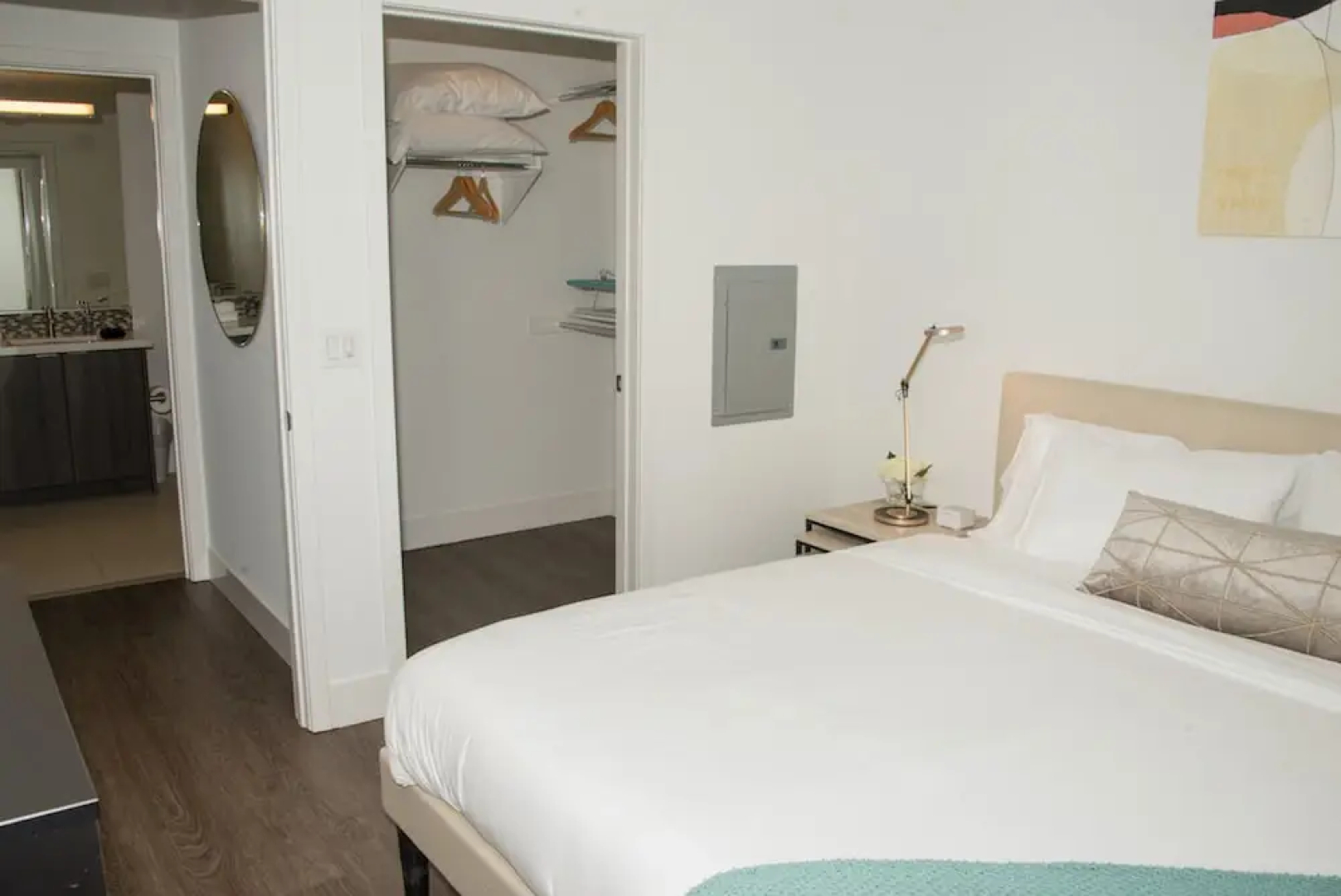 Kasa Orange County Apartments