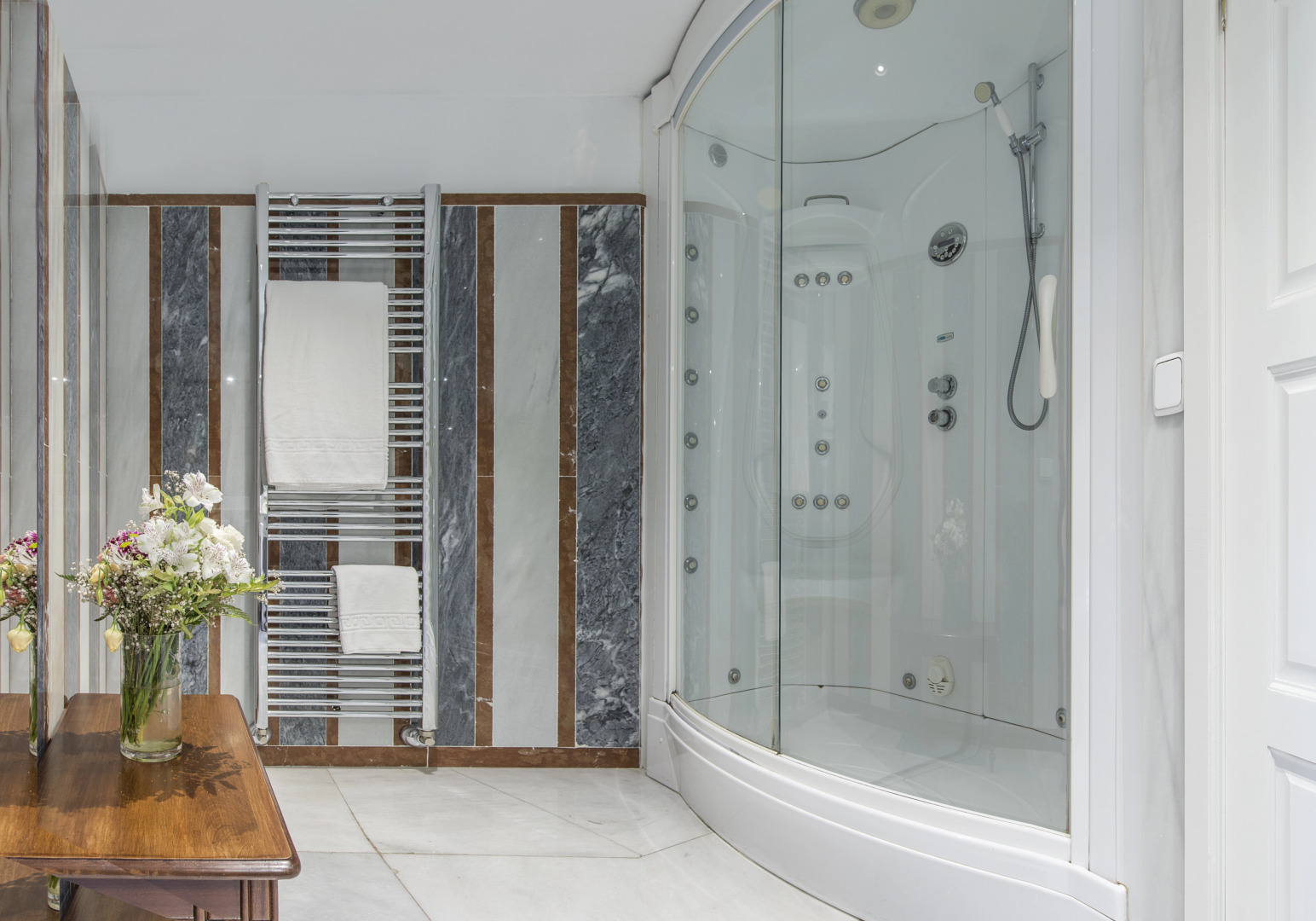 Las Casas de la Judería, Sevilla Historic City Center