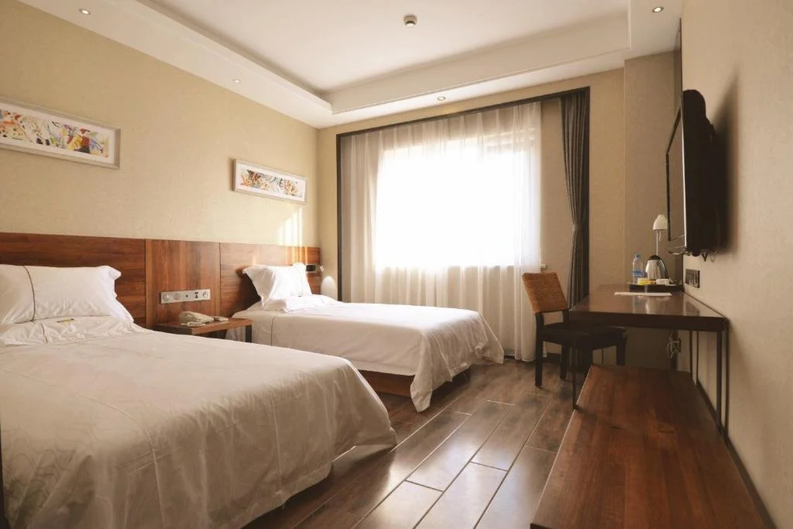 Langyun Hotel(Zhangshan Branch)