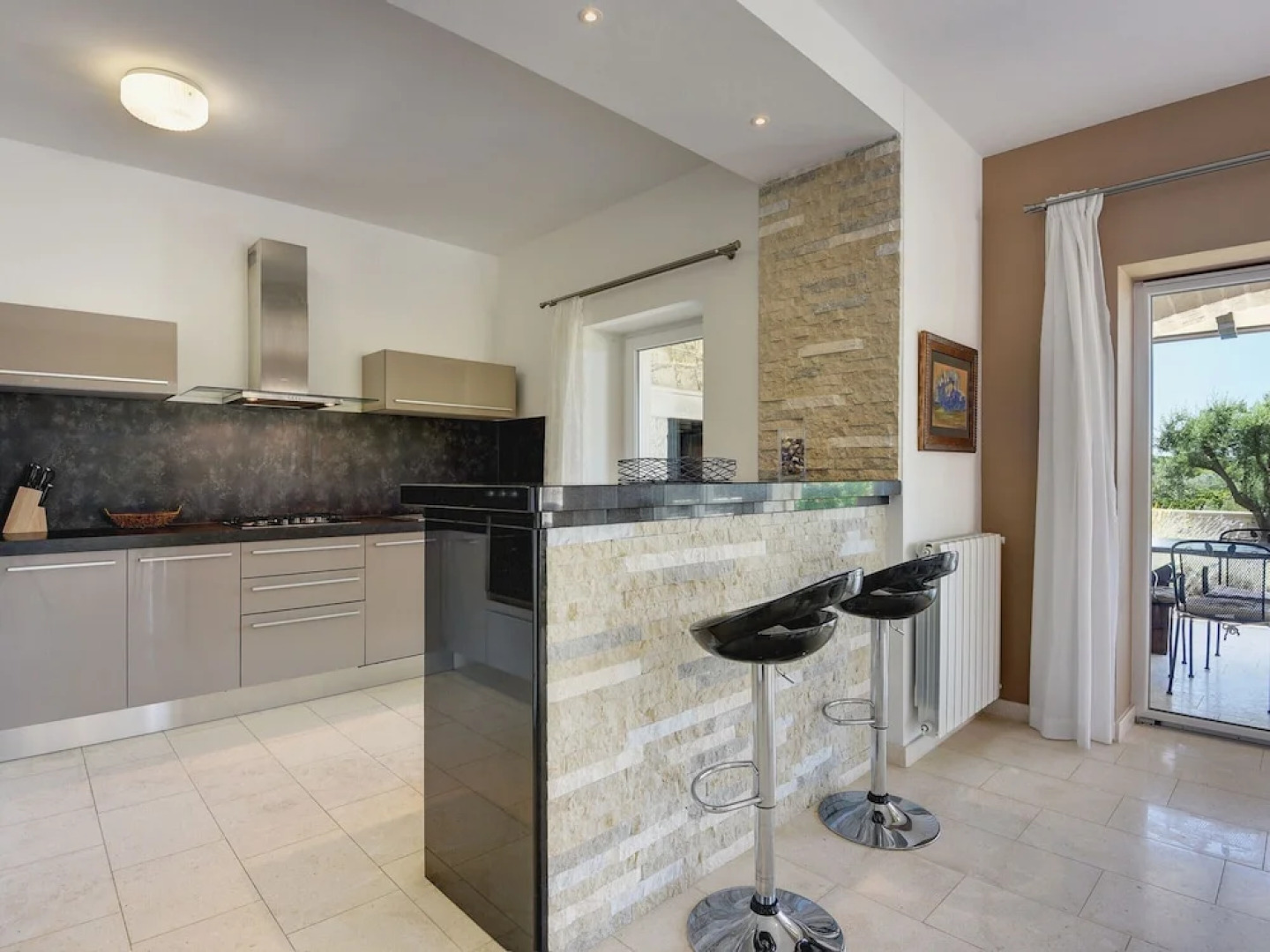 Beautiful Villa With Garden, Private Heated Pool, Whirlpool, Sauna, Near Rovinj