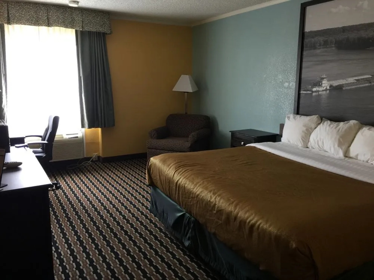 Super 8 by Wyndham Des Moines