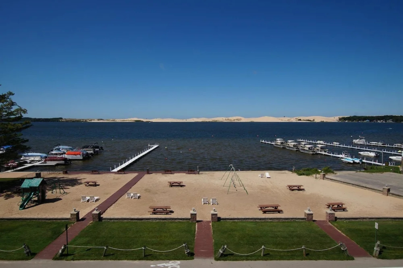 Dunes Waterfront Resort