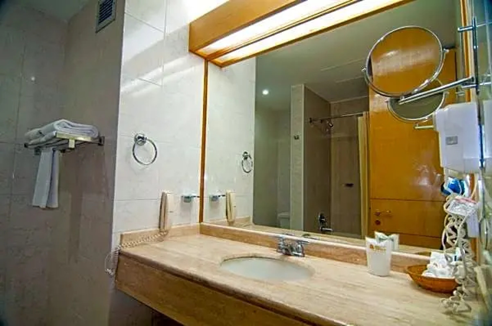 Hotel Chacao Cumberland