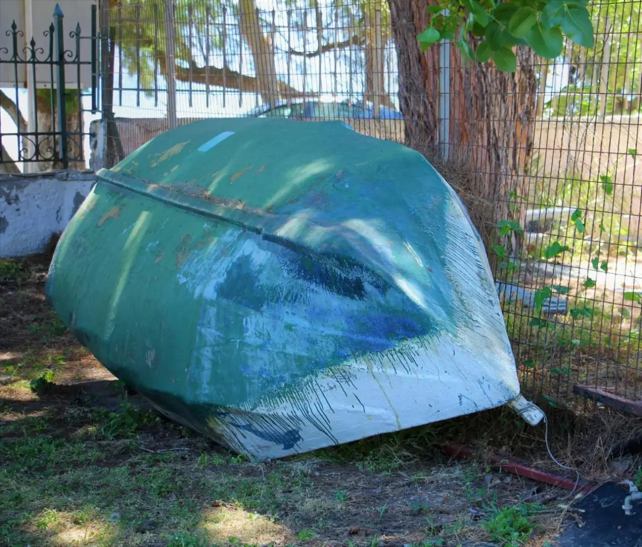 Amarynthos Beachfront Vacation House with garden