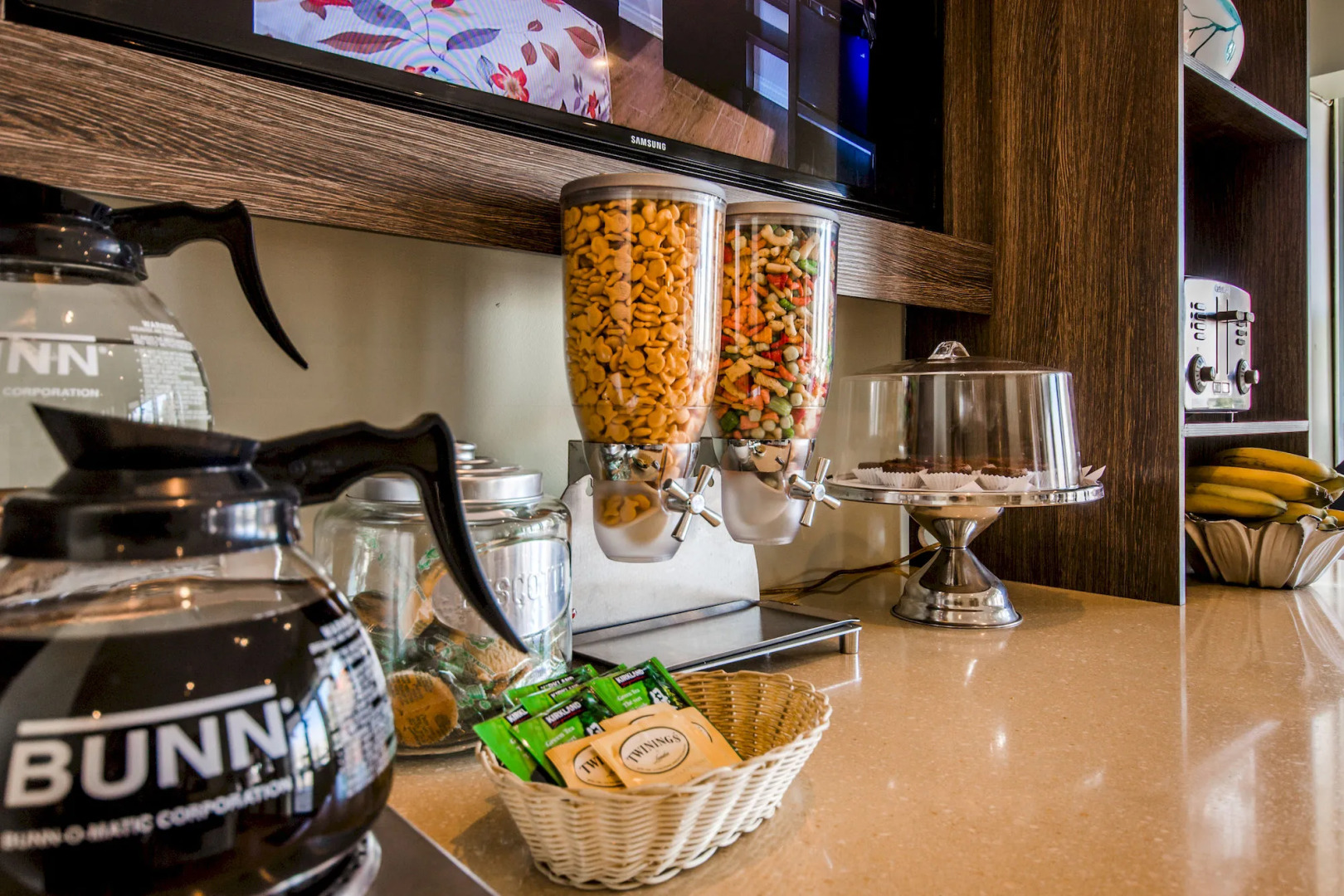 Olux Hotel Motel & Suites