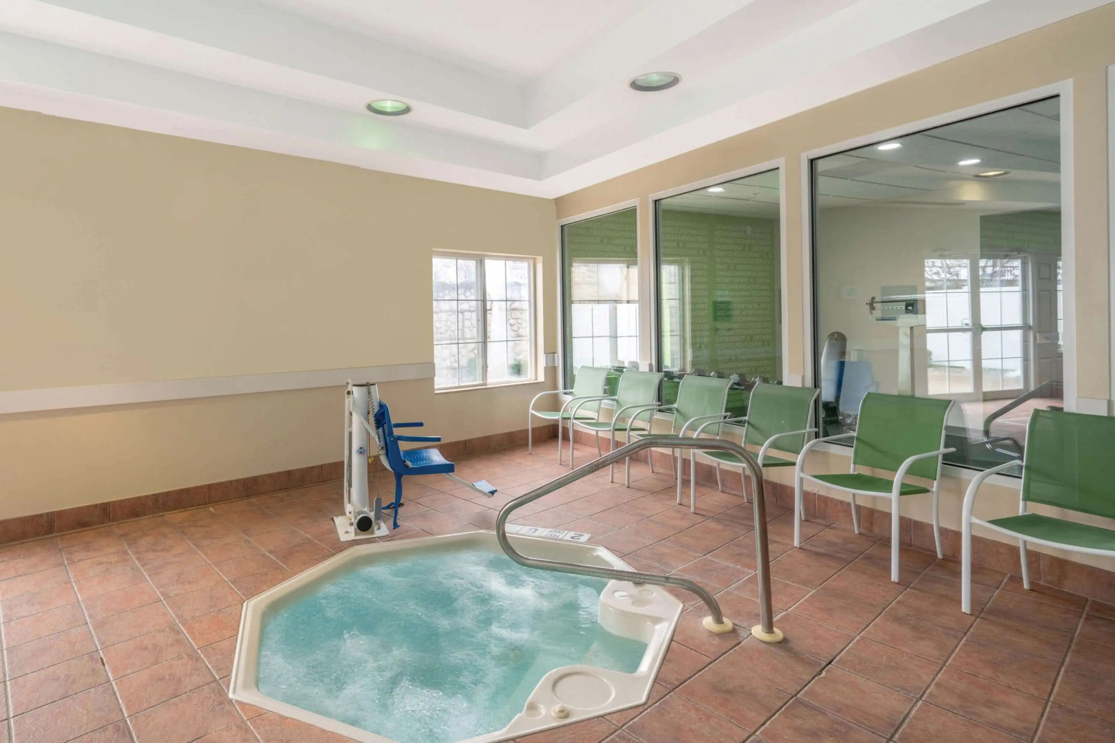 La Quinta Inn & Suites by Wyndham Latham Albany Airport