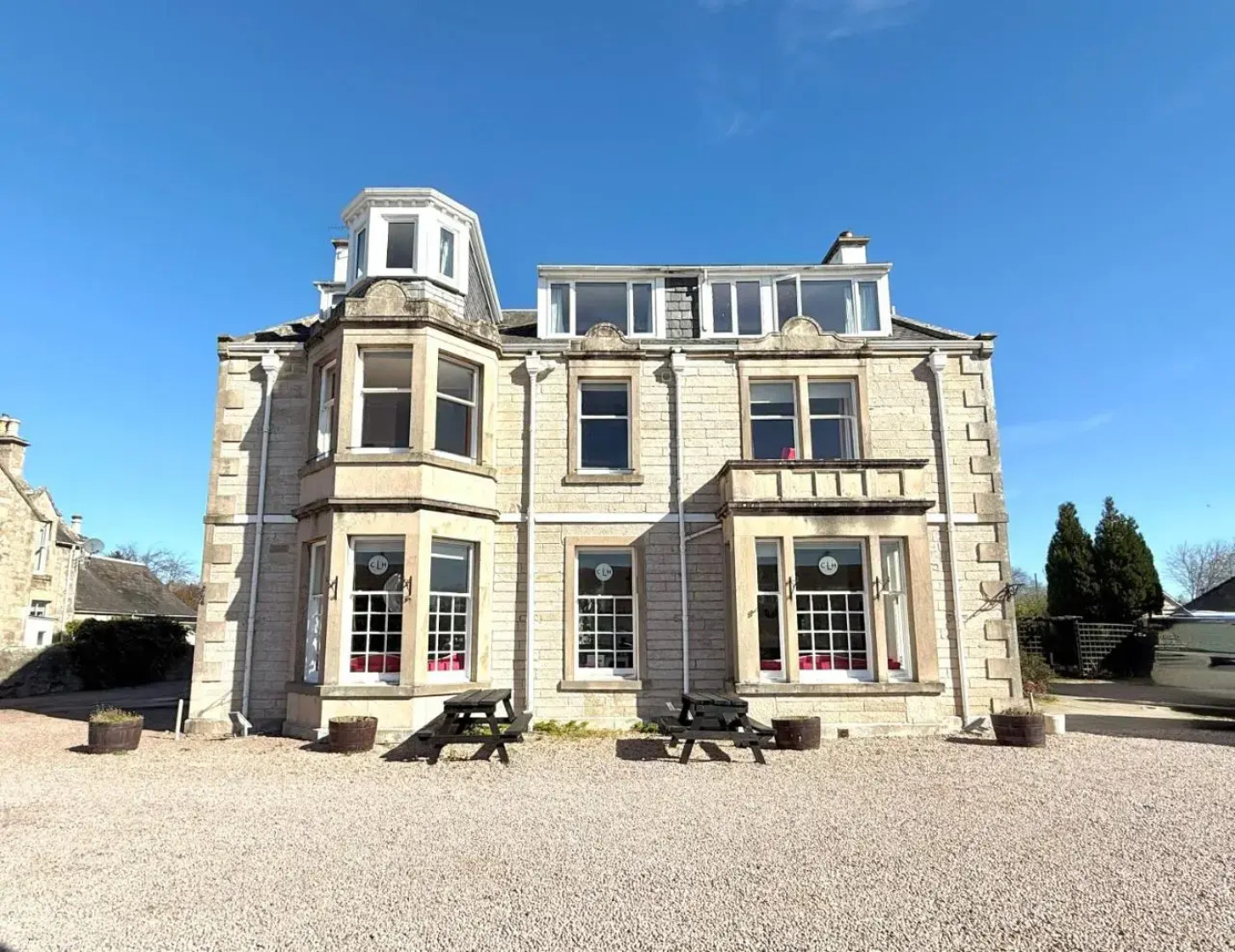 Claymore House Hotel