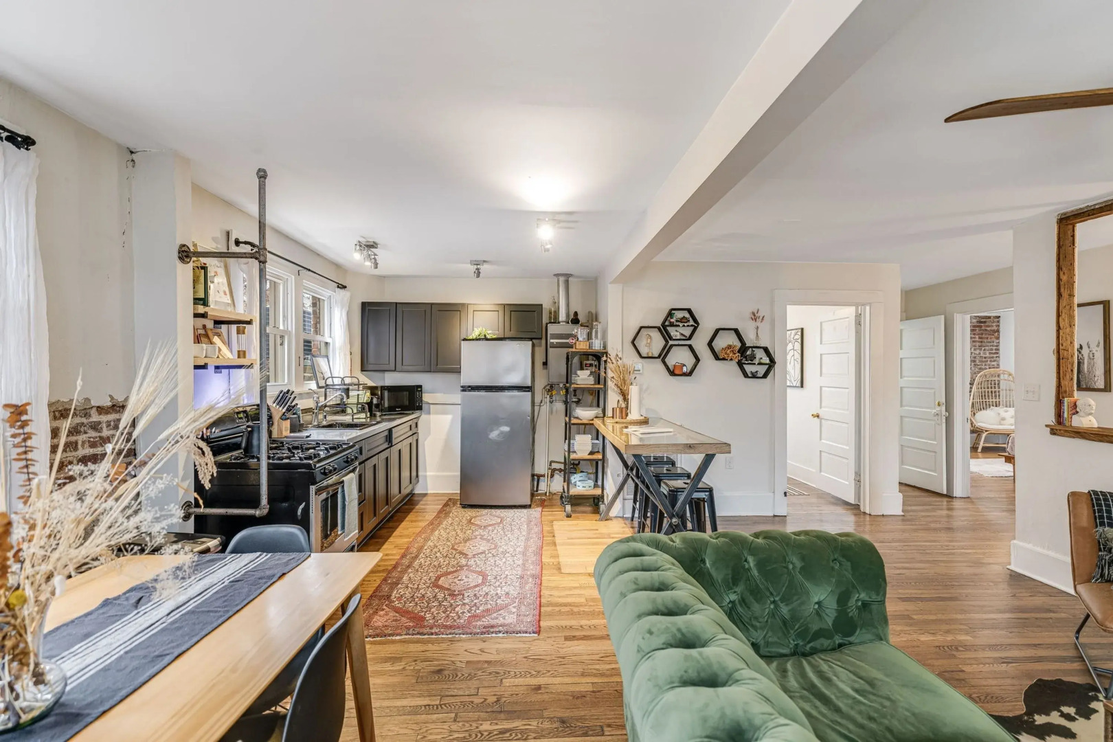 Riverside Trade Retreat Avantstay Industrial-chic, Near Downtown Asheville