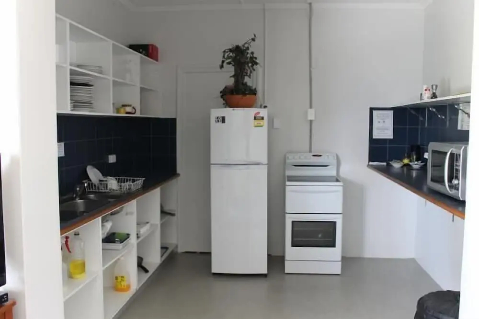 Tin Can Bay Budget Accommodation - Hostel