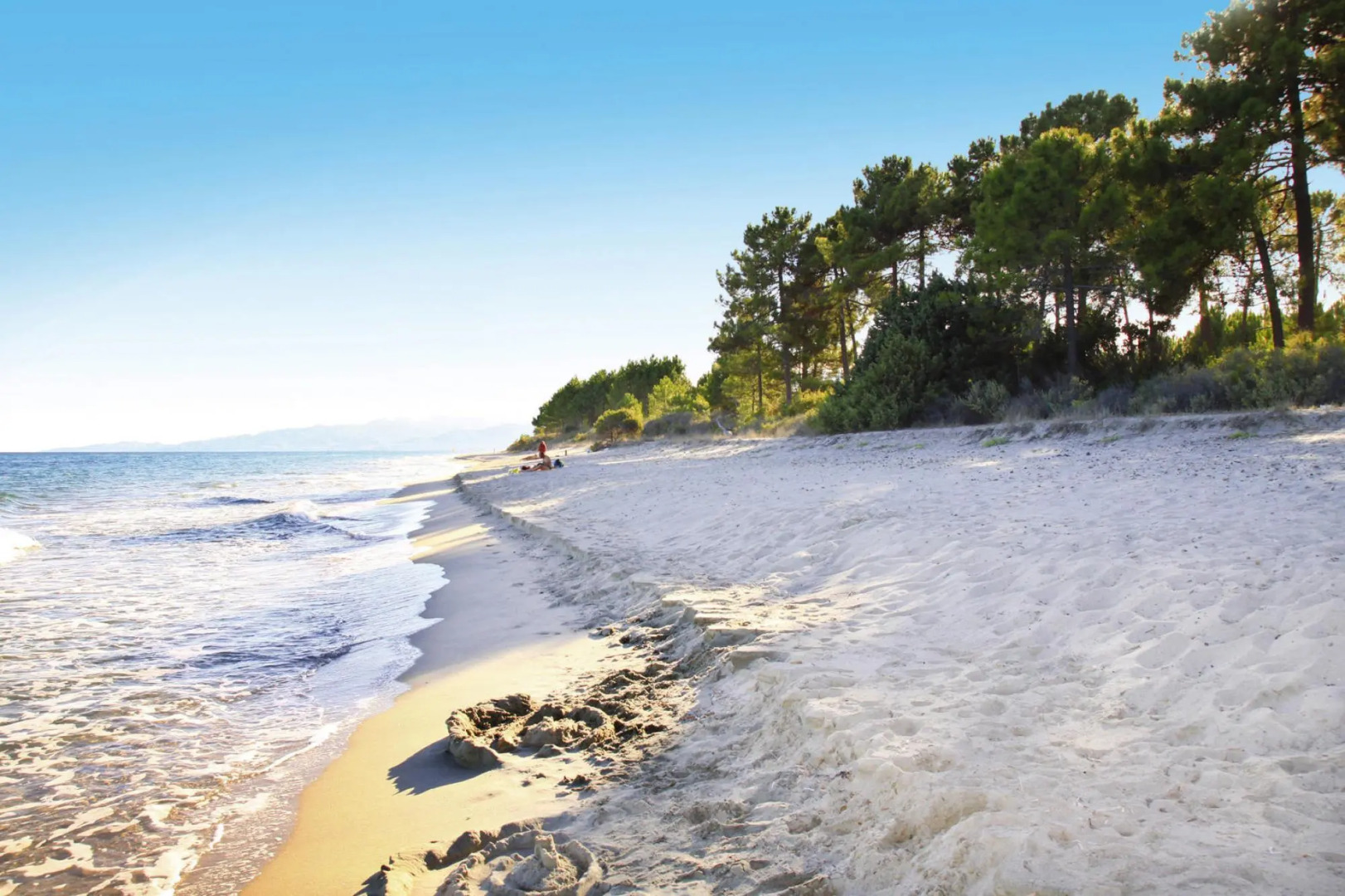 Apartment in Ghisonaccia Near Sandy Beach