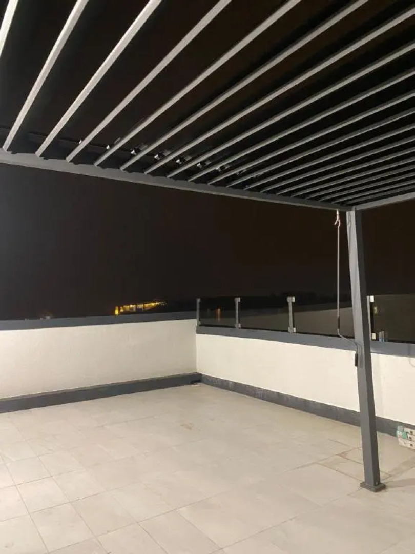 Cosmopolis Forever Friday Luxury