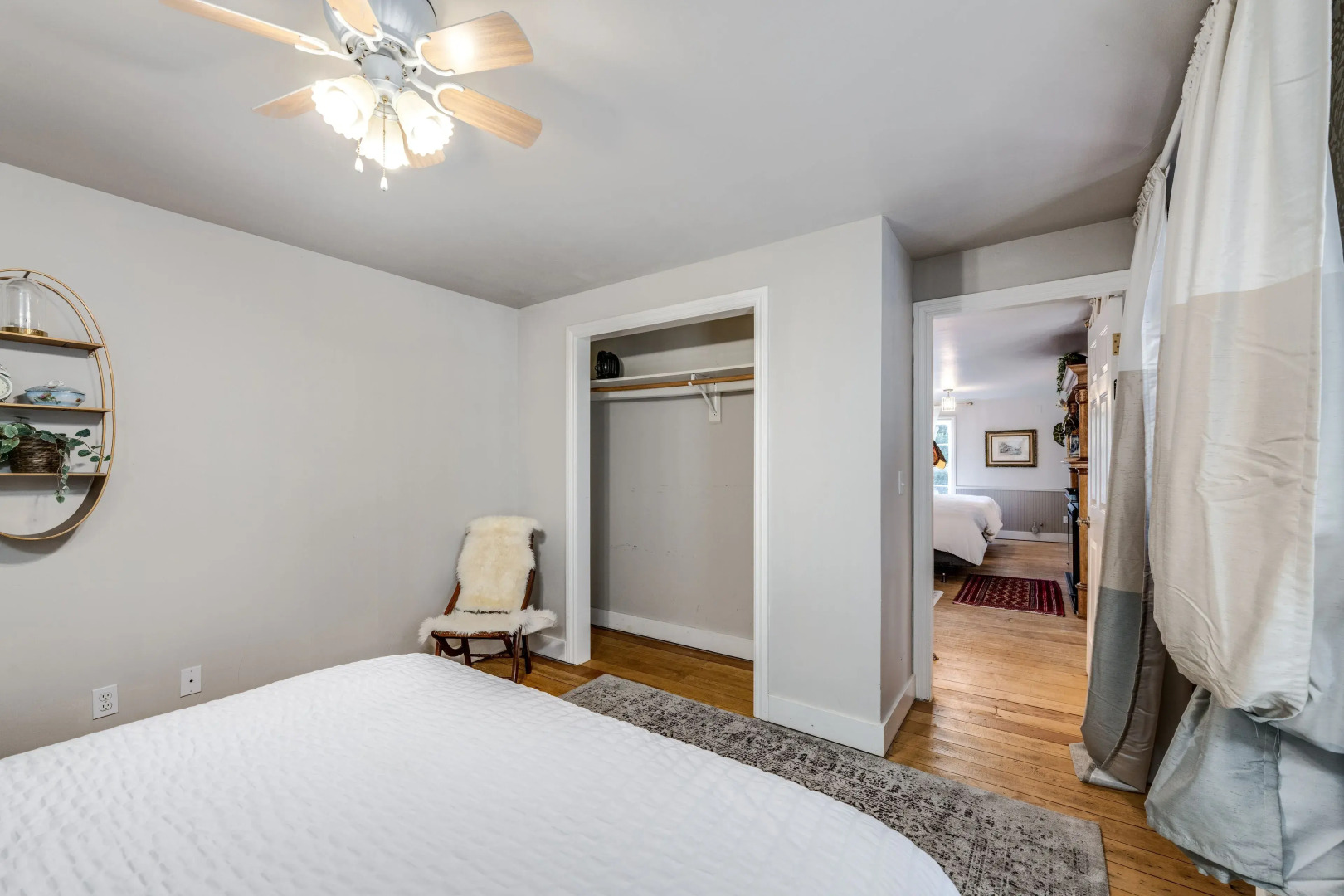 The Dutch Flat Hotel