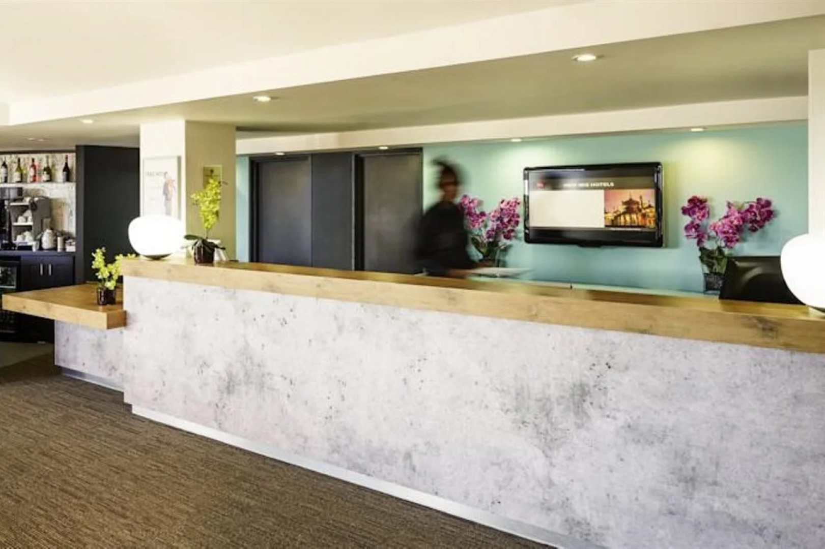 ibis London Luton Airport