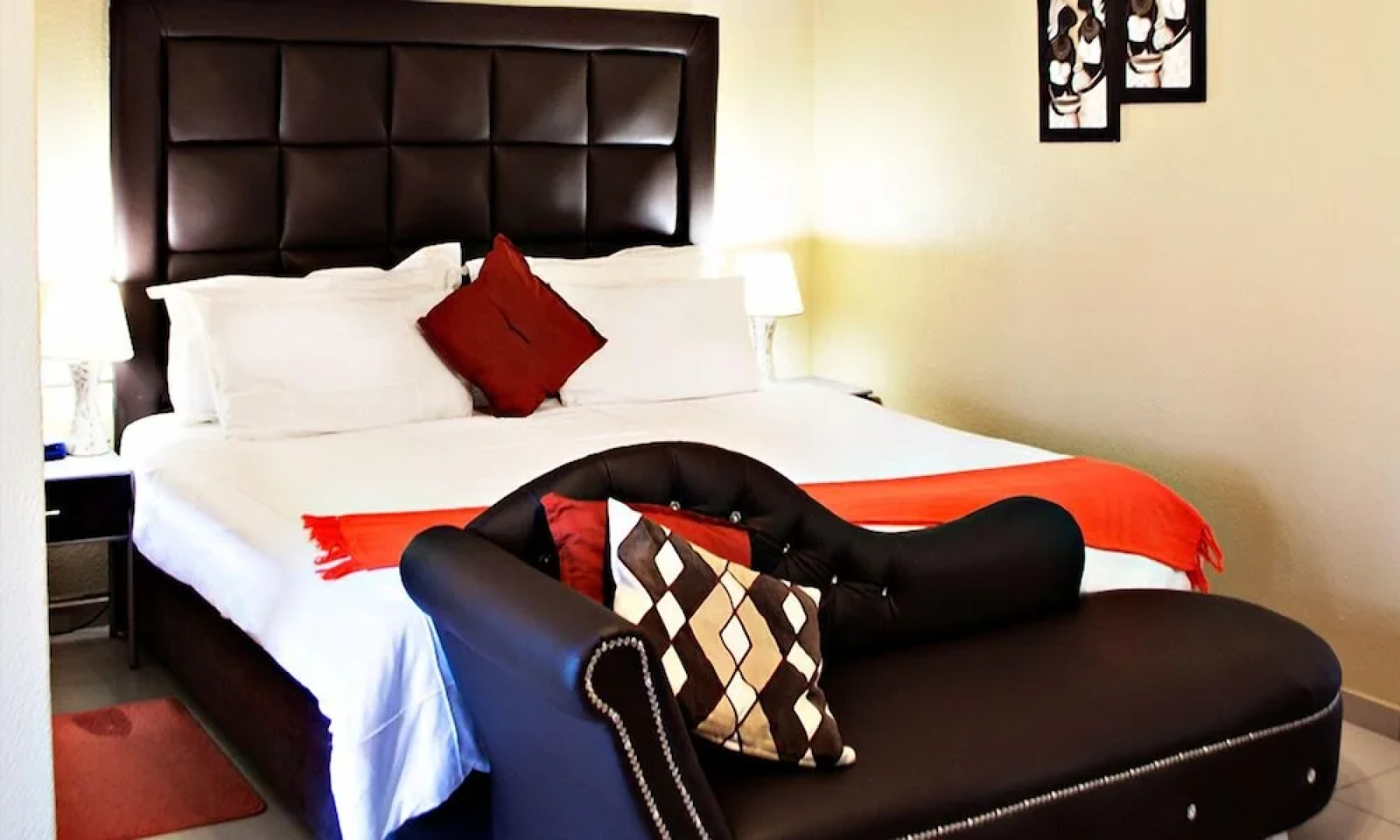 Visit Vakasha Guest Lodge 2