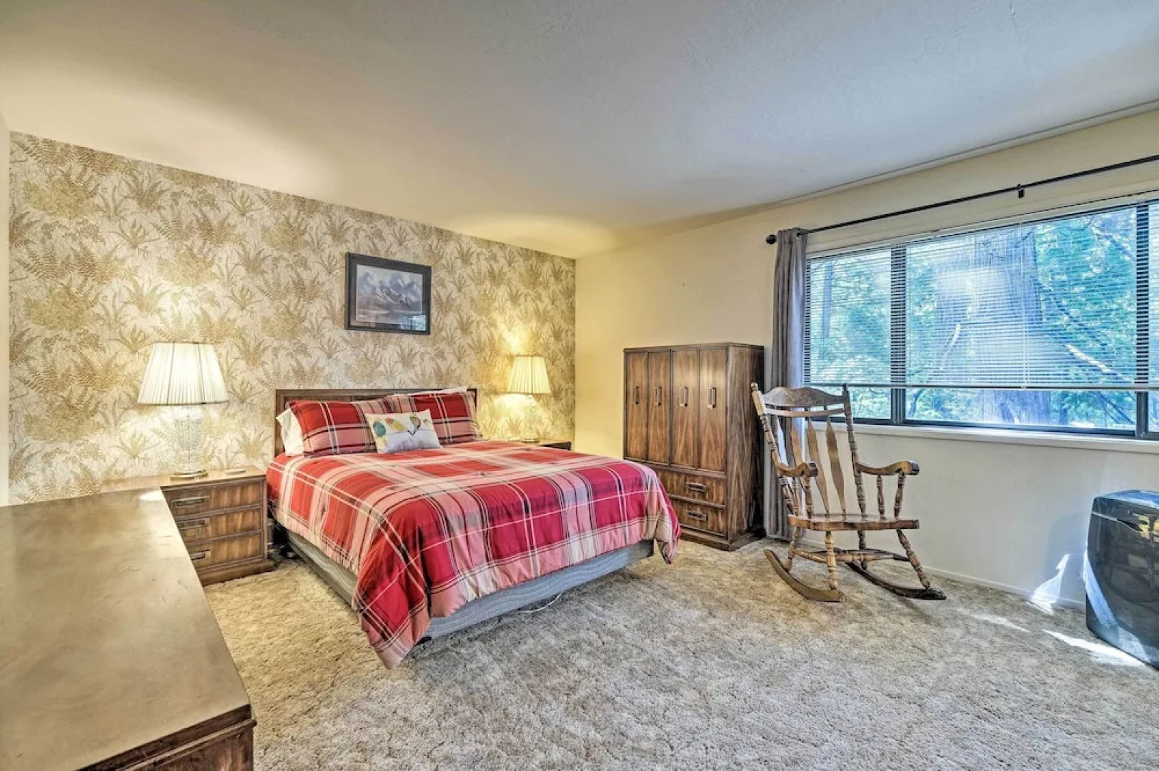 Home w/ Serene Deck in Twain Harte!