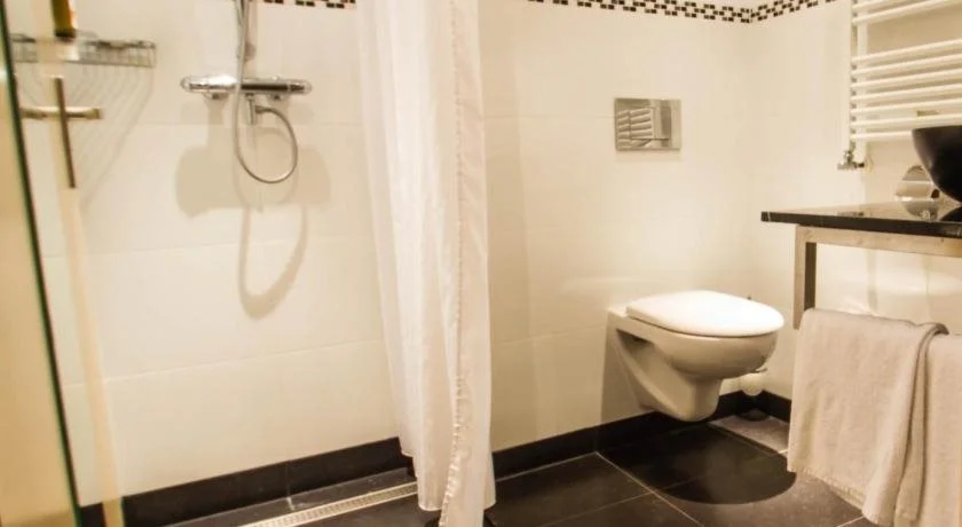 Hajé Waterlodge en hotel ark de Aalscholver