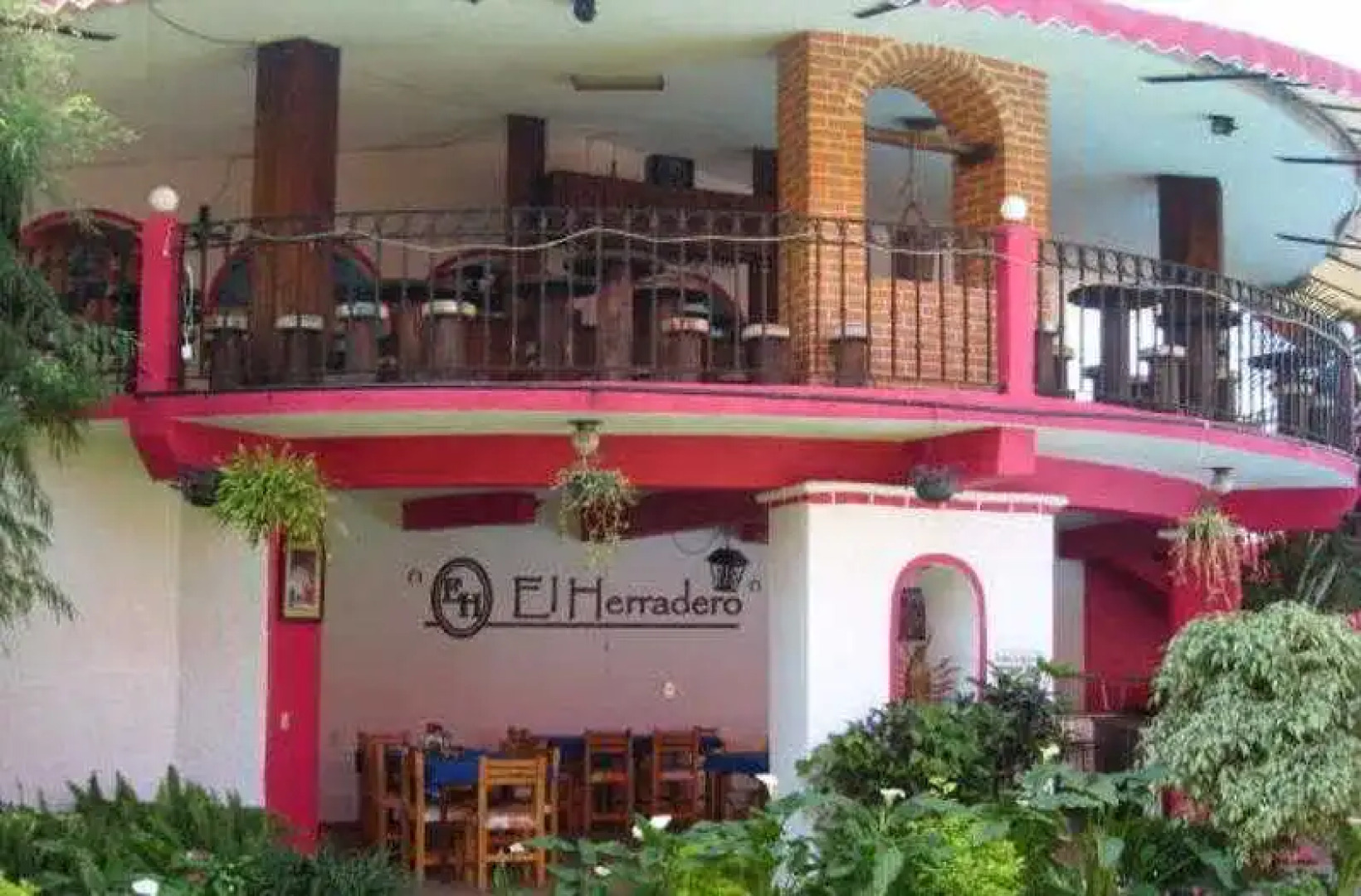 Los Pinos Conjunto Residencial