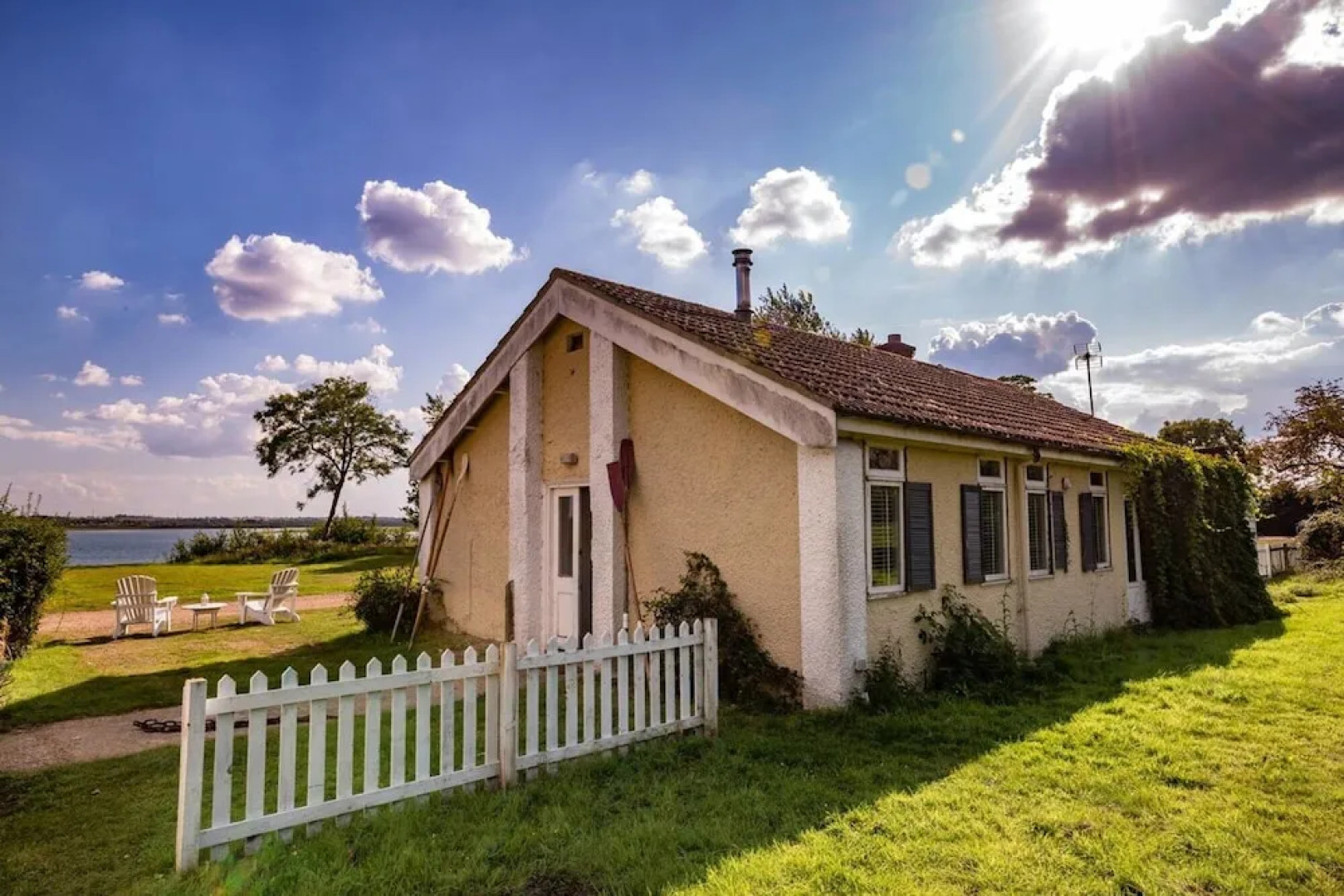 Manor Beach 2 / 2-bed Home on Osea Island, Essex