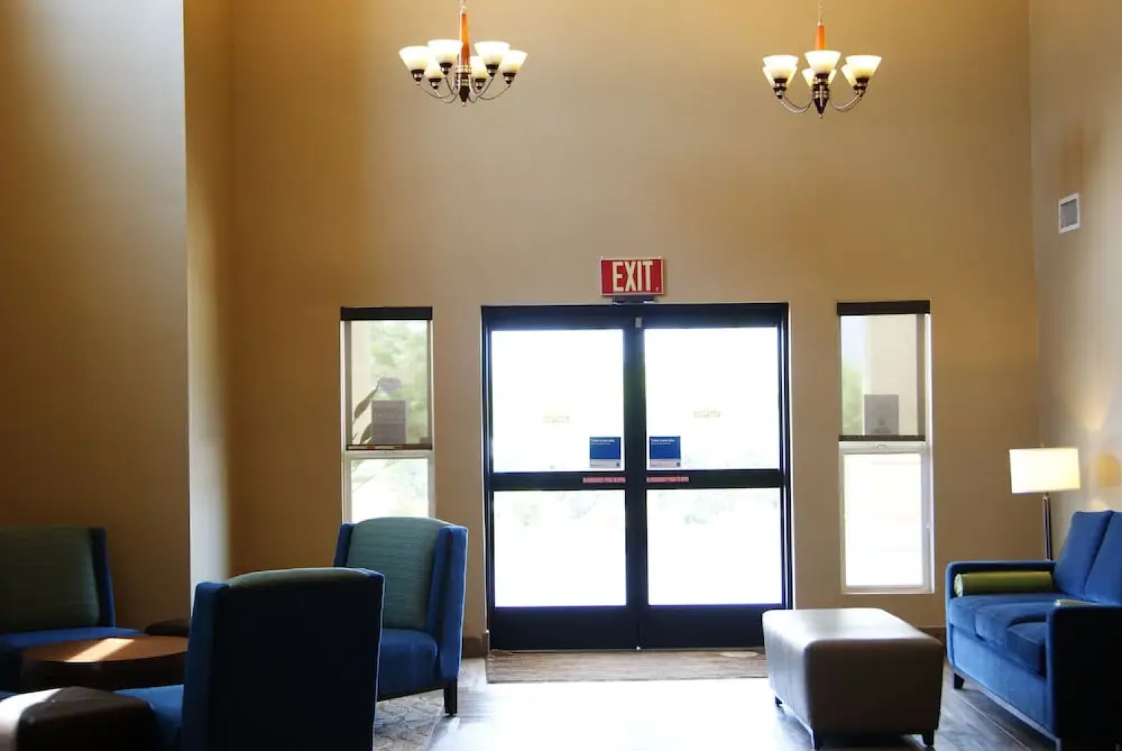 Comfort Inn & Suites Near Temecula Wine Country