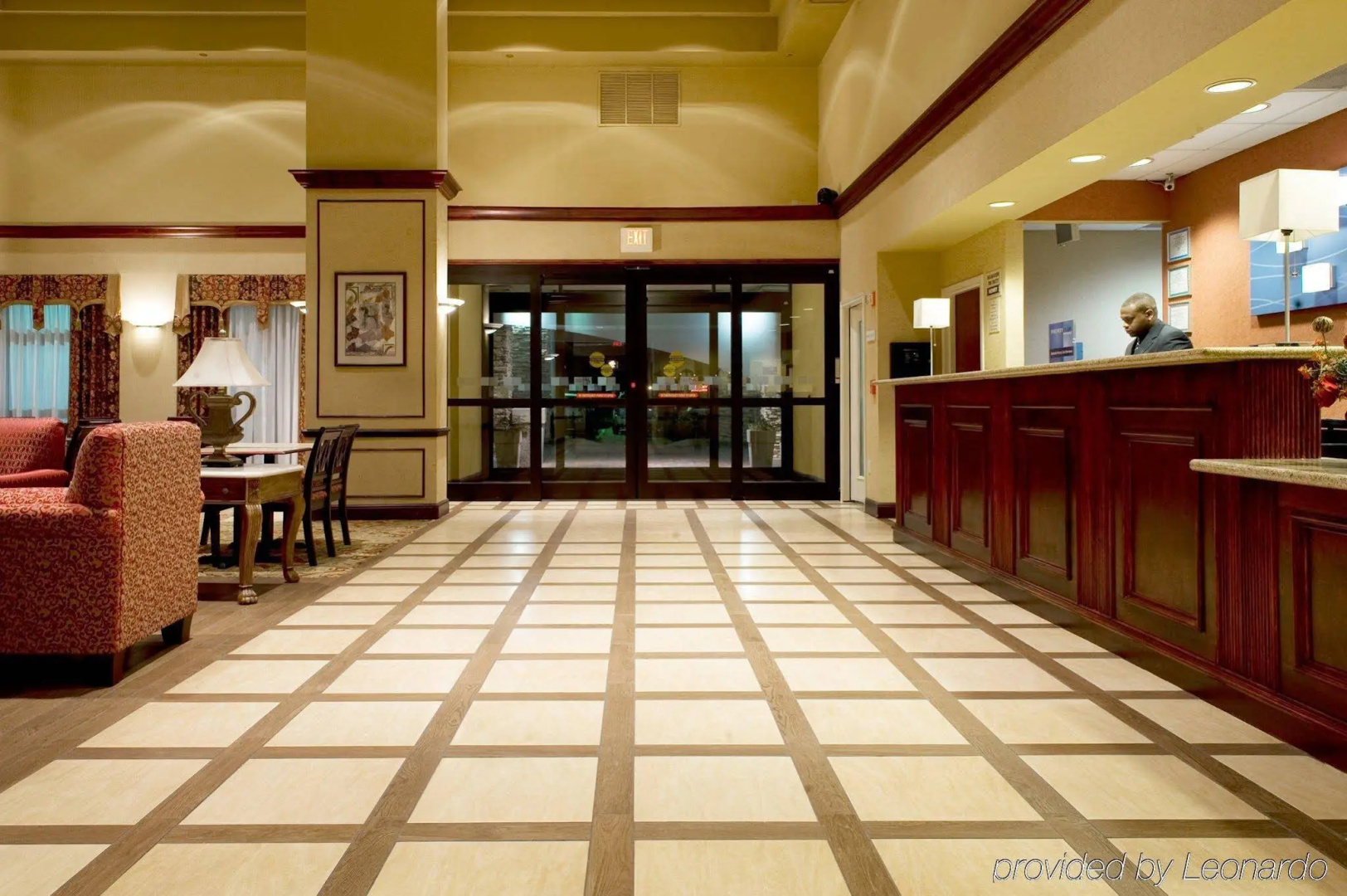 Holiday Inn Express Hotel & Suites DFW Airport South by IHG