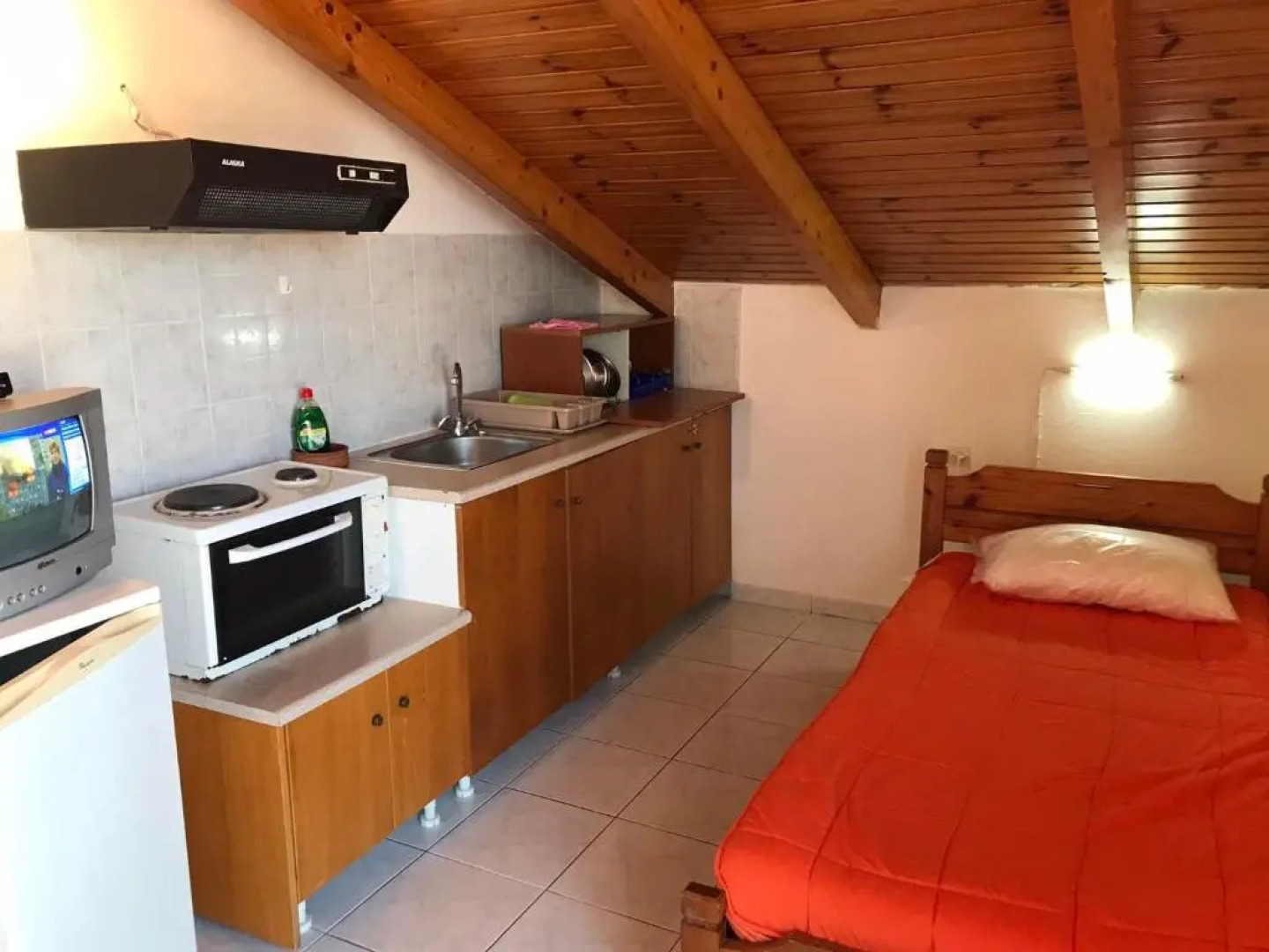 Ion Apartments Messolonghi Single Bed Room Mountain View Loft