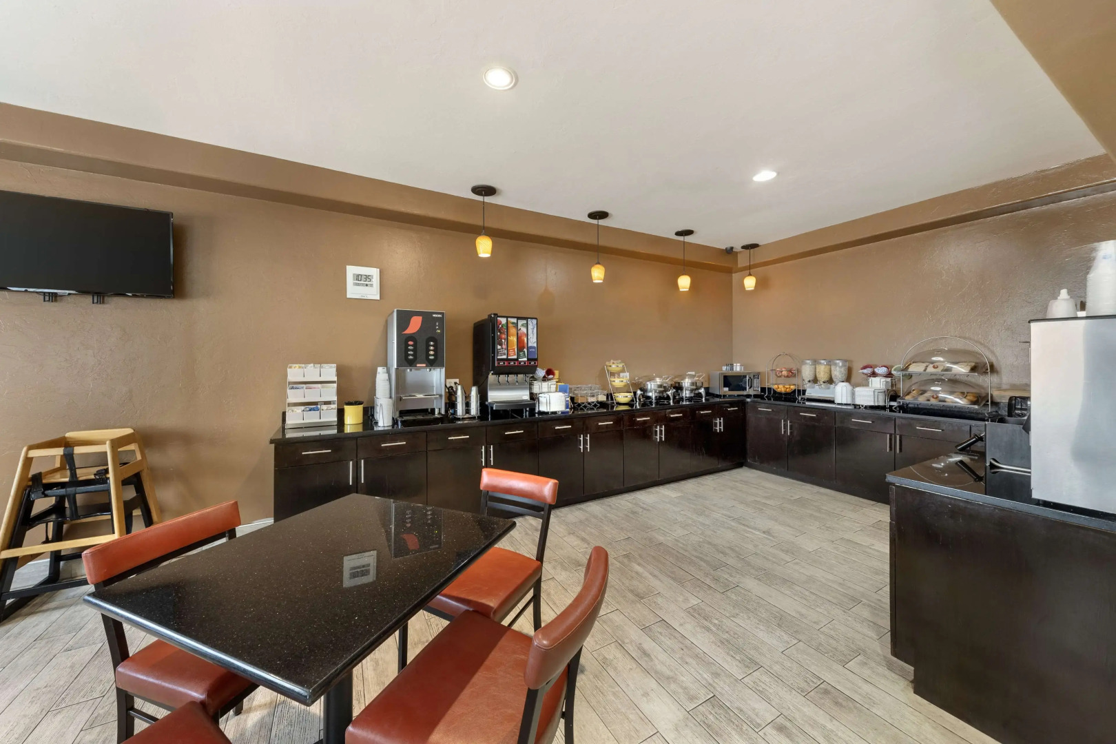 Best Western Greentree Inn & Suites