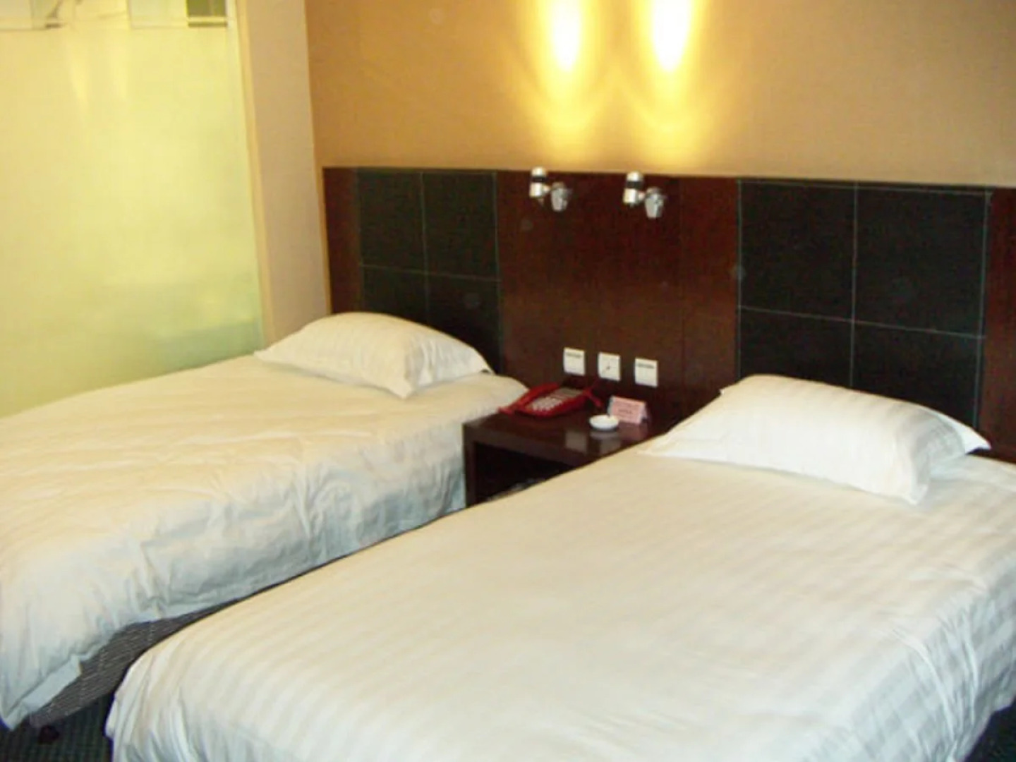 Longda Holiday Hotel